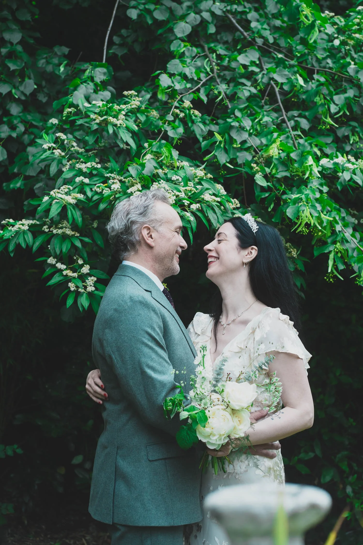 145-southwark-register-office-cutty-sark-pub-greenwich-wedding-photographer-london.jpg