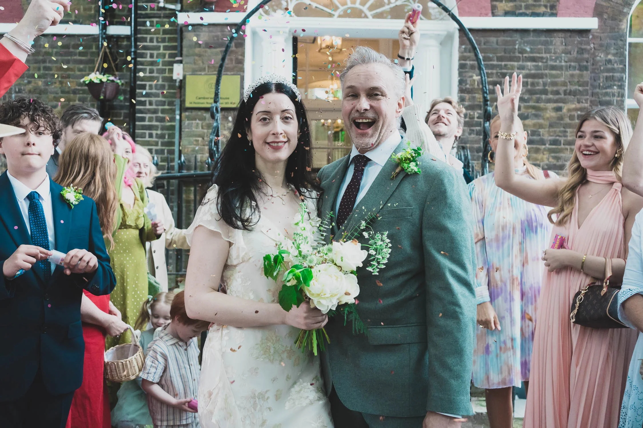 182-southwark-register-office-cutty-sark-pub-greenwich-wedding-photographer-london.jpg
