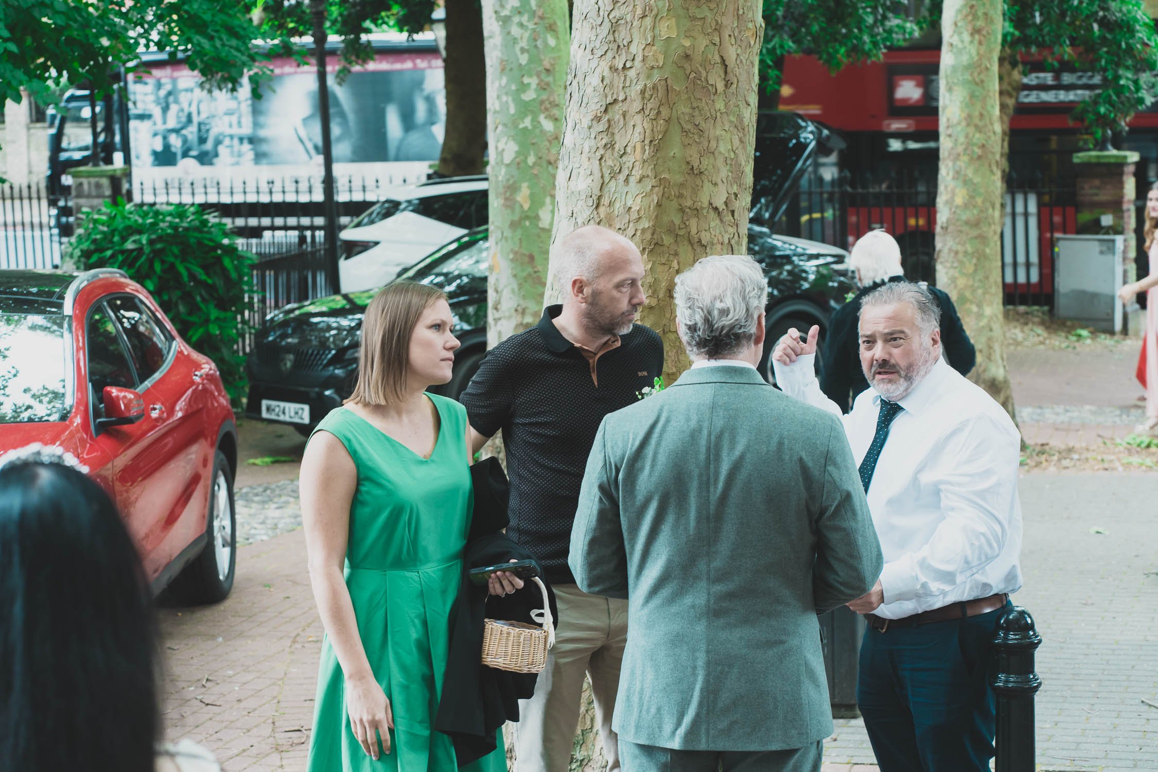186-southwark-register-office-cutty-sark-pub-greenwich-wedding-photographer-london.jpg