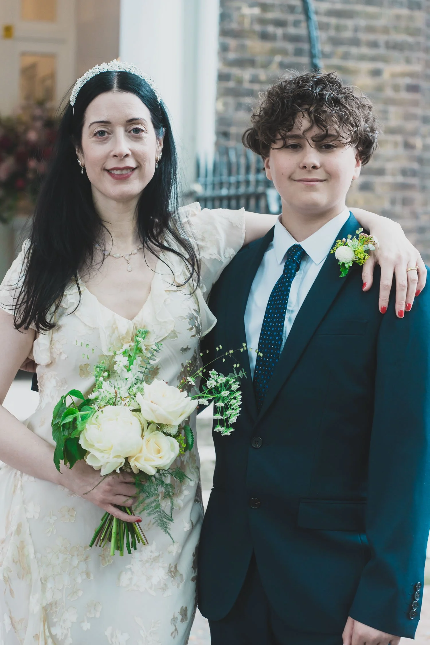 191-southwark-register-office-cutty-sark-pub-greenwich-wedding-photographer-london.jpg