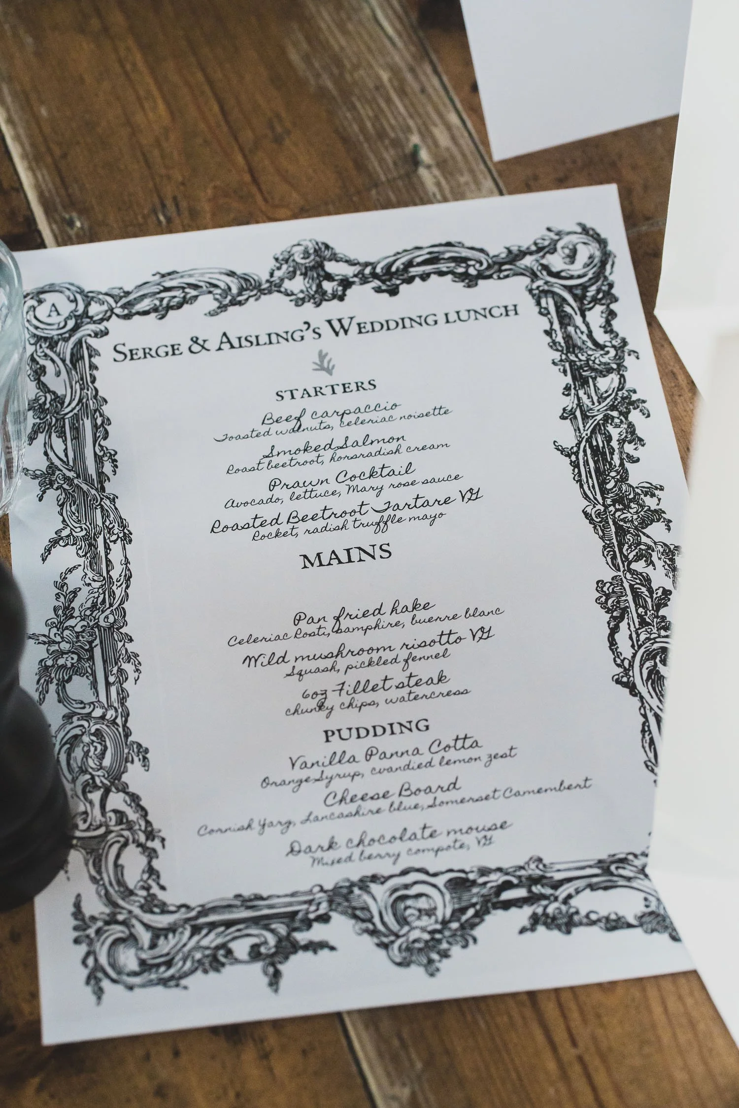 195-southwark-register-office-cutty-sark-pub-greenwich-wedding-photographer-london.jpg