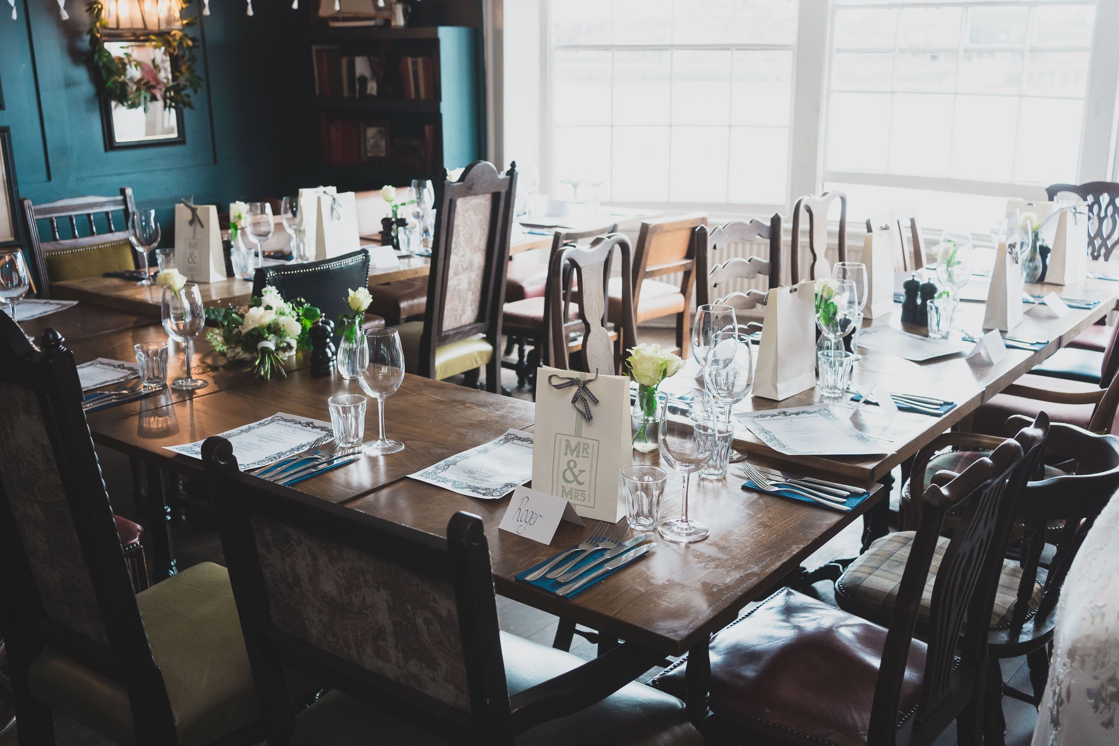 197-southwark-register-office-cutty-sark-pub-greenwich-wedding-photographer-london.jpg