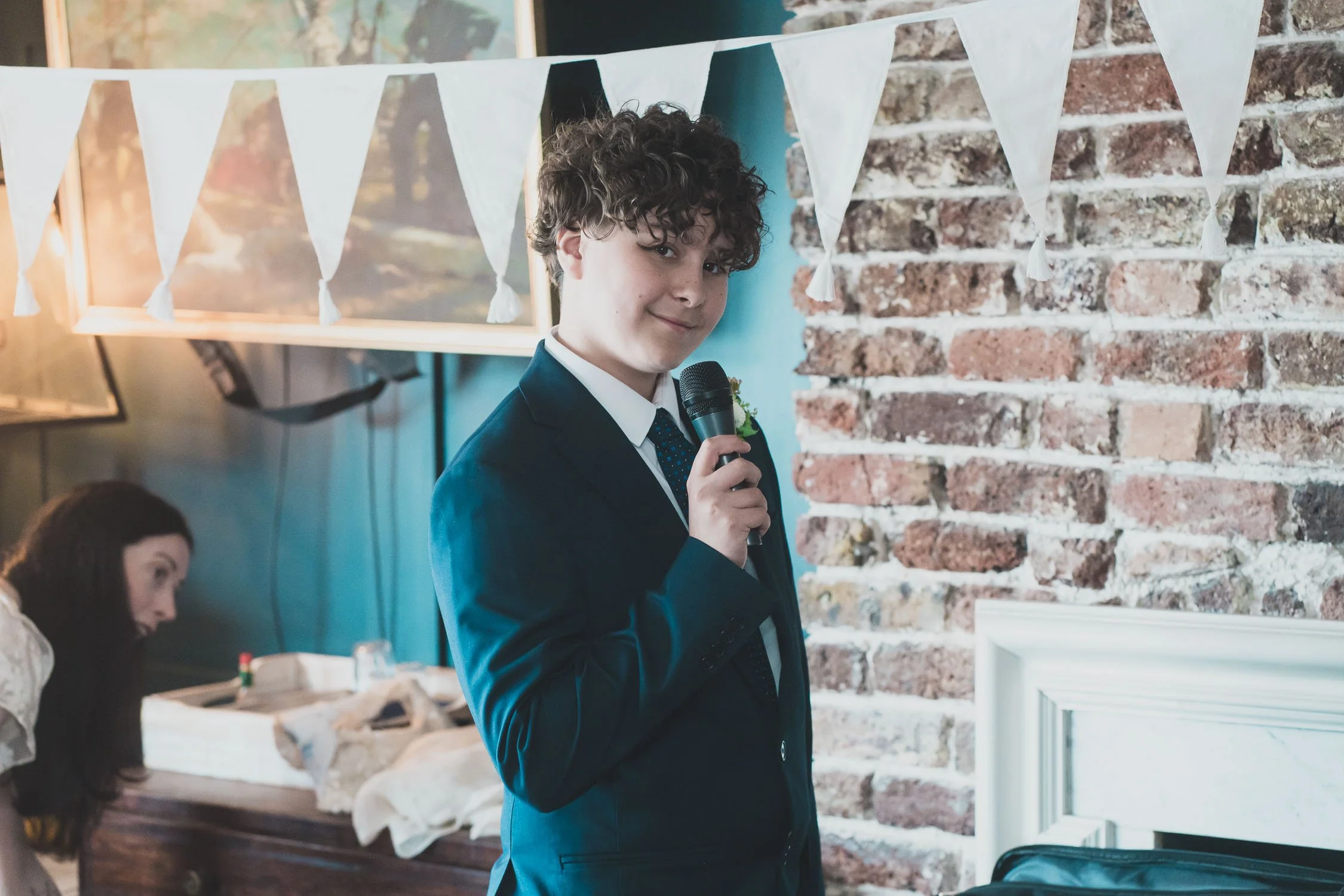 199-southwark-register-office-cutty-sark-pub-greenwich-wedding-photographer-london.jpg
