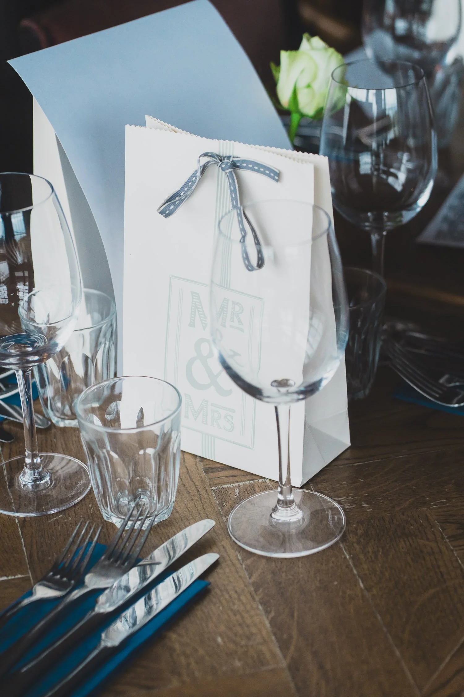 203-southwark-register-office-cutty-sark-pub-greenwich-wedding-photographer-london.jpg