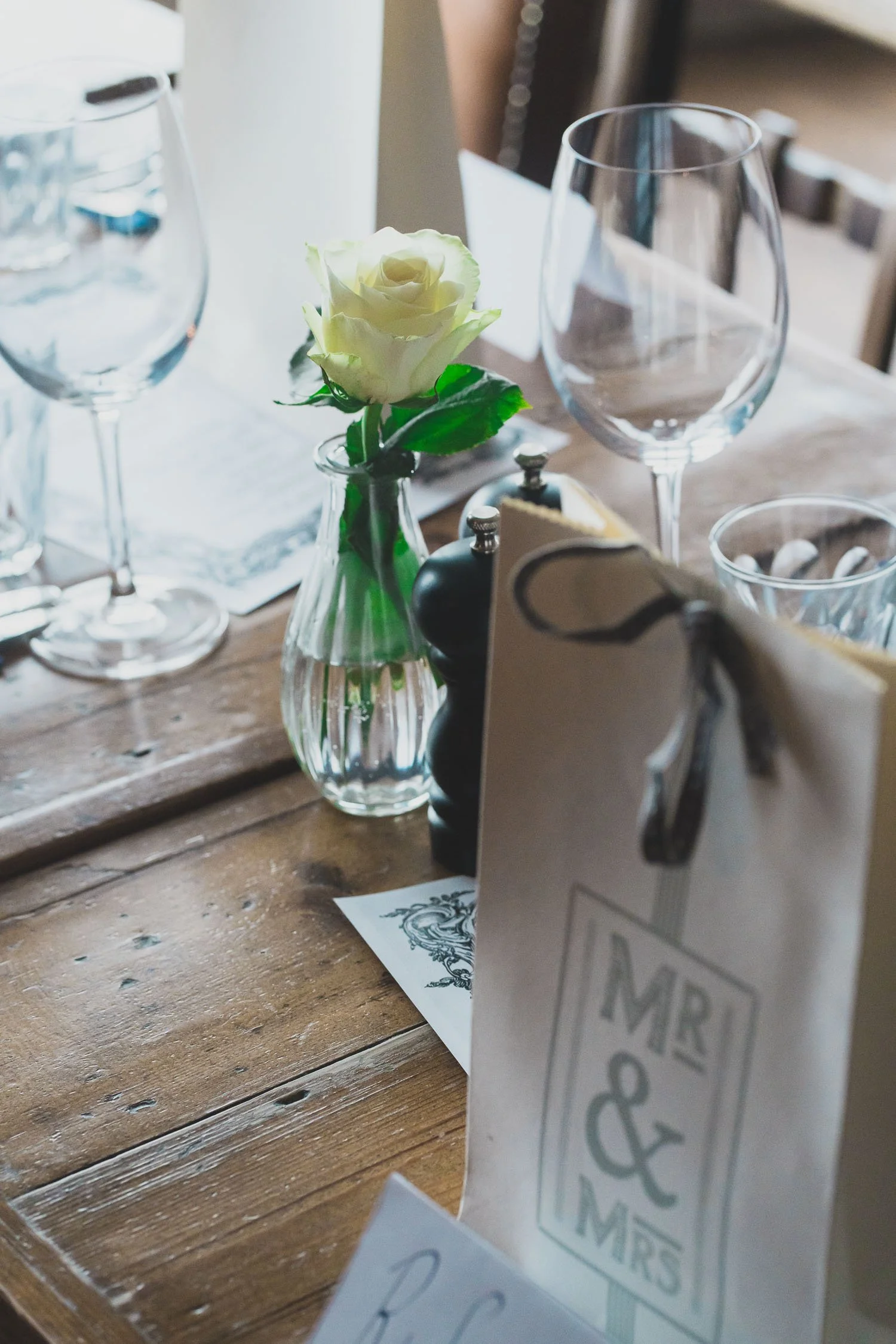 206-southwark-register-office-cutty-sark-pub-greenwich-wedding-photographer-london.jpg