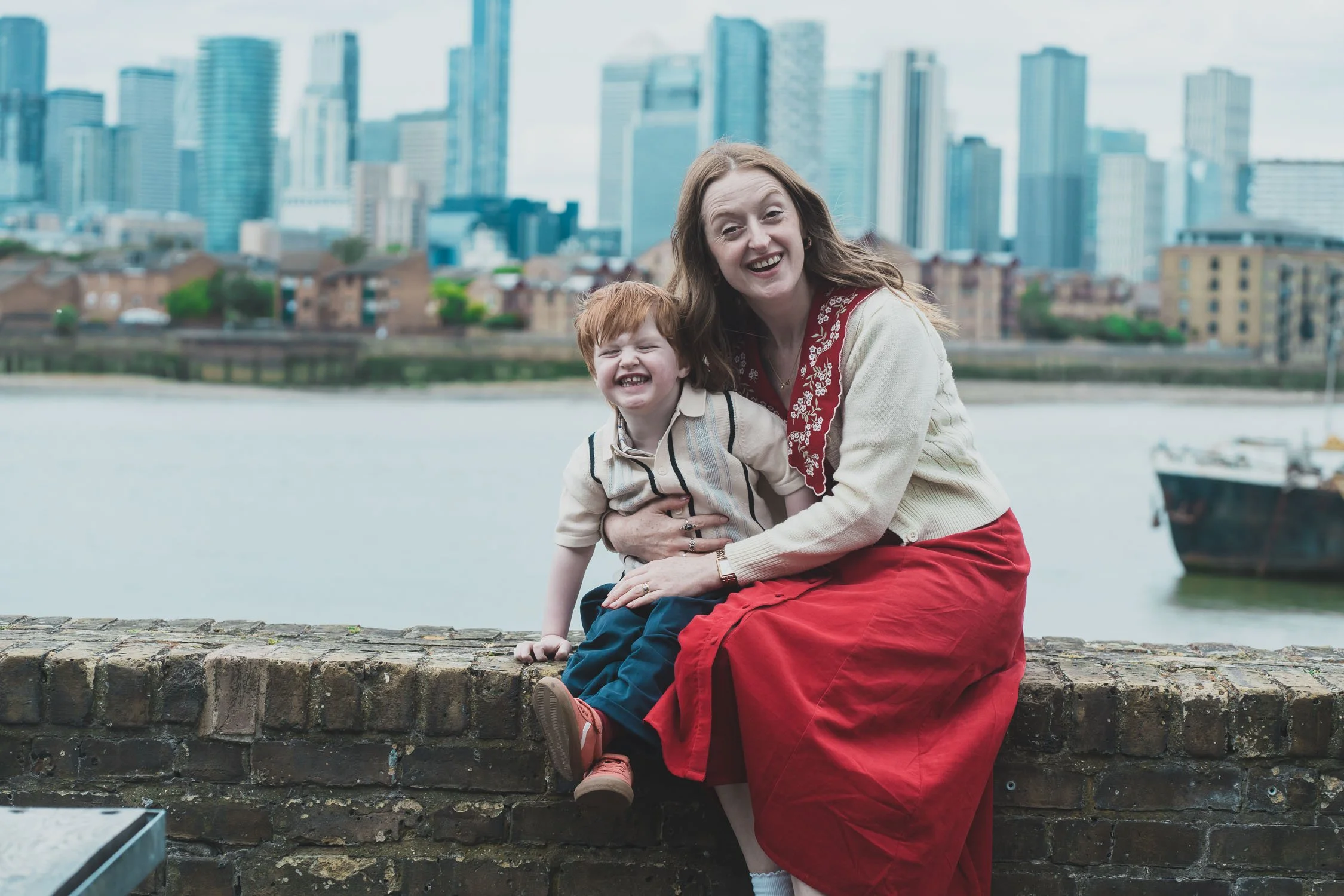 217-southwark-register-office-cutty-sark-pub-greenwich-wedding-photographer-london.jpg