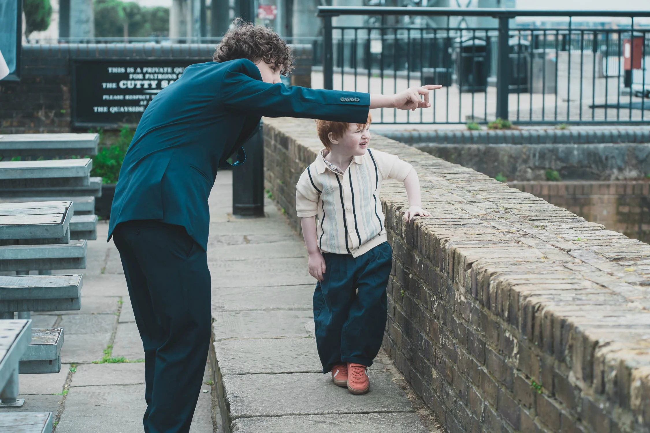 218-southwark-register-office-cutty-sark-pub-greenwich-wedding-photographer-london.jpg