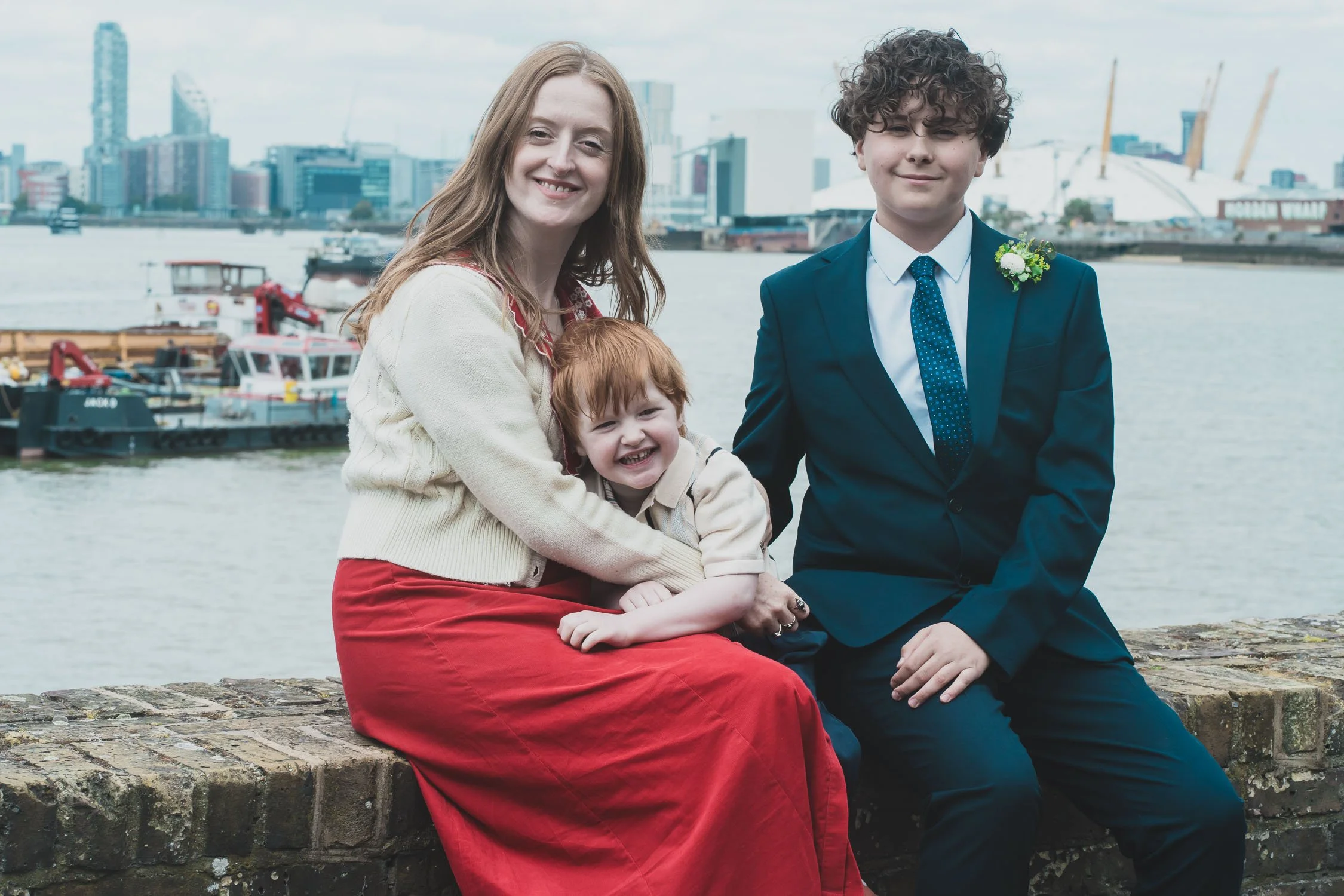 219-southwark-register-office-cutty-sark-pub-greenwich-wedding-photographer-london.jpg