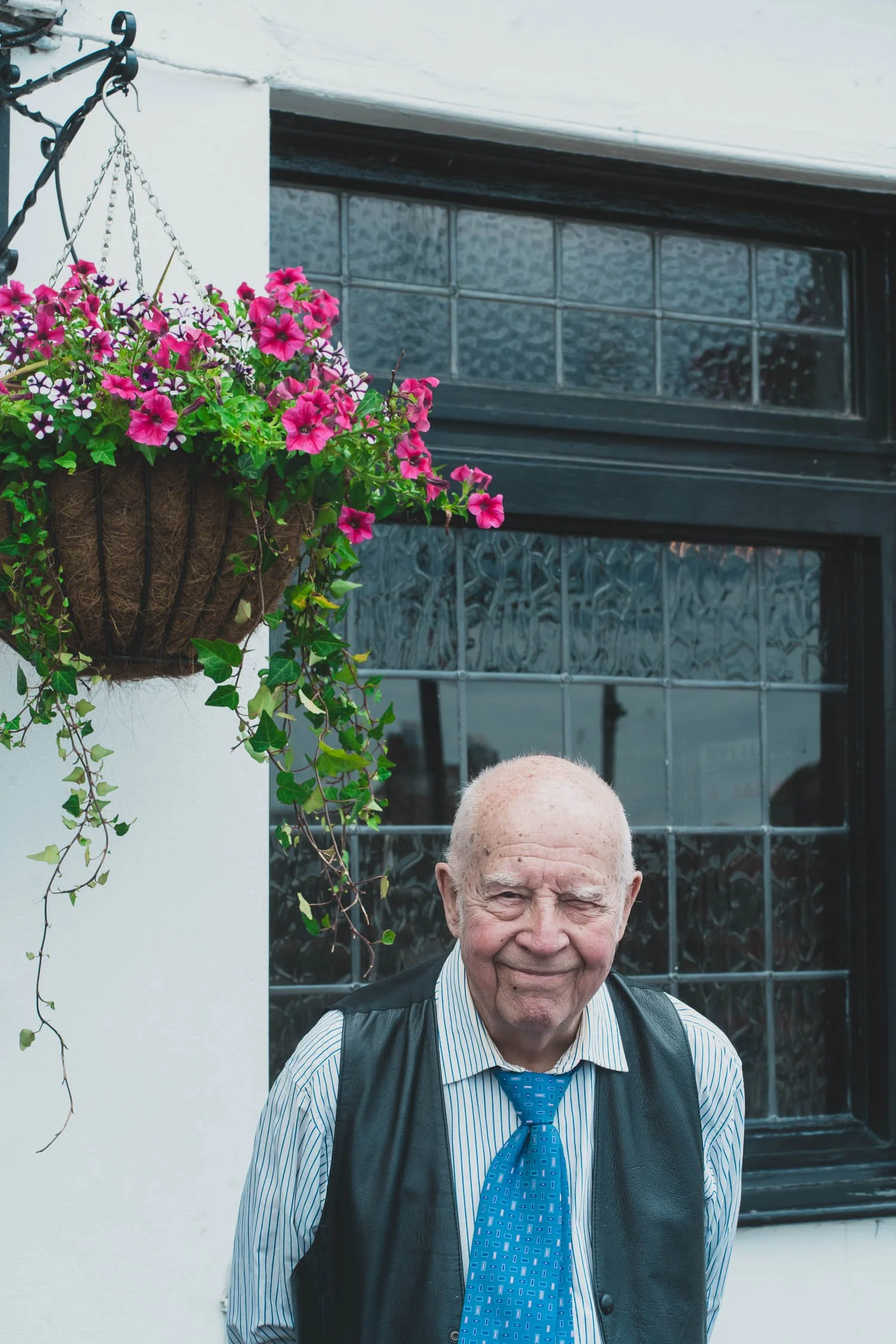 222-southwark-register-office-cutty-sark-pub-greenwich-wedding-photographer-london.jpg