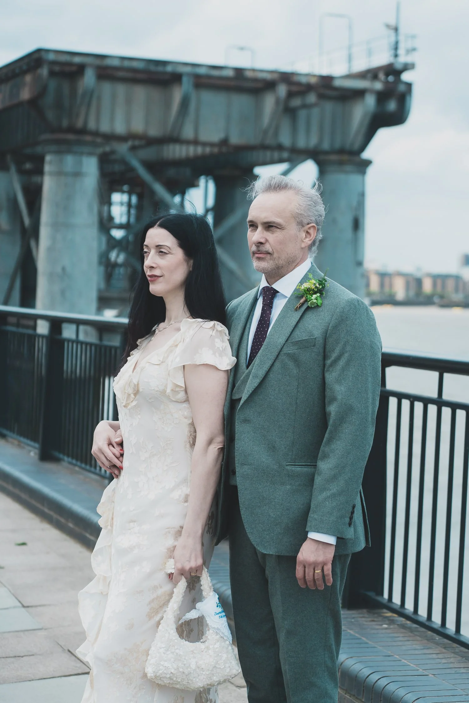 232-southwark-register-office-cutty-sark-pub-greenwich-wedding-photographer-london.jpg
