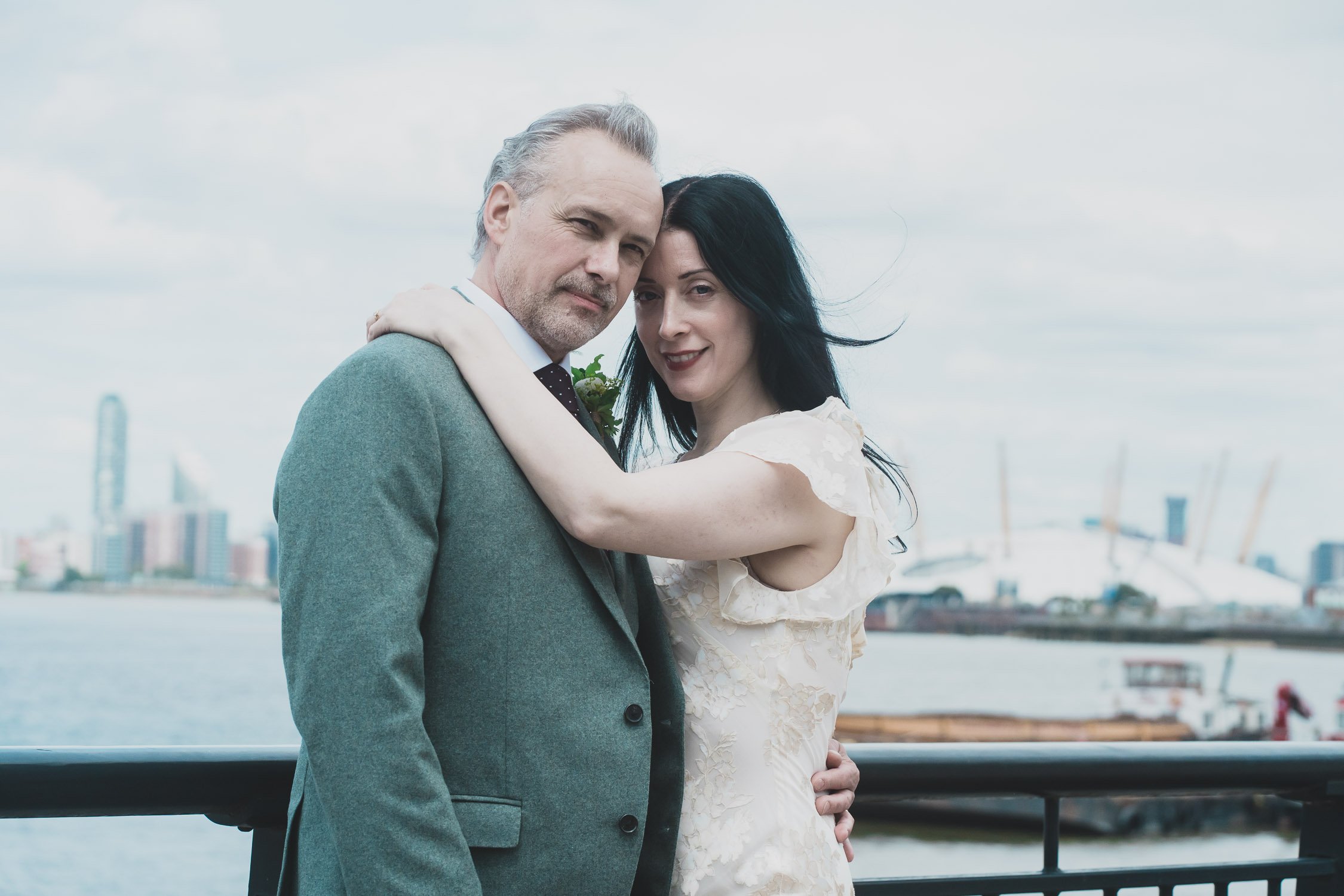 237-southwark-register-office-cutty-sark-pub-greenwich-wedding-photographer-london.jpg