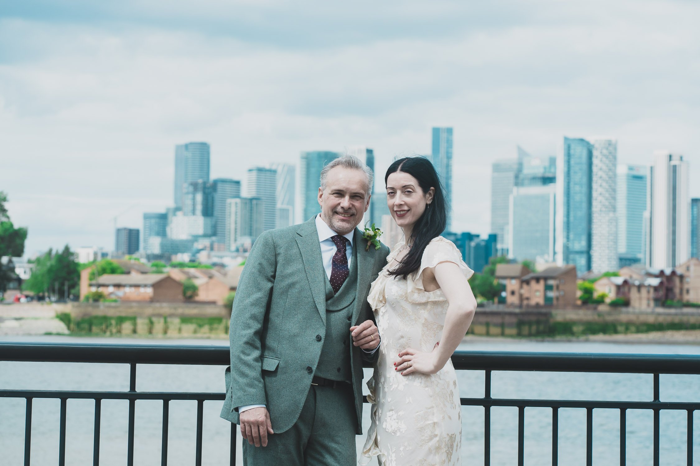 239-southwark-register-office-cutty-sark-pub-greenwich-wedding-photographer-london.jpg