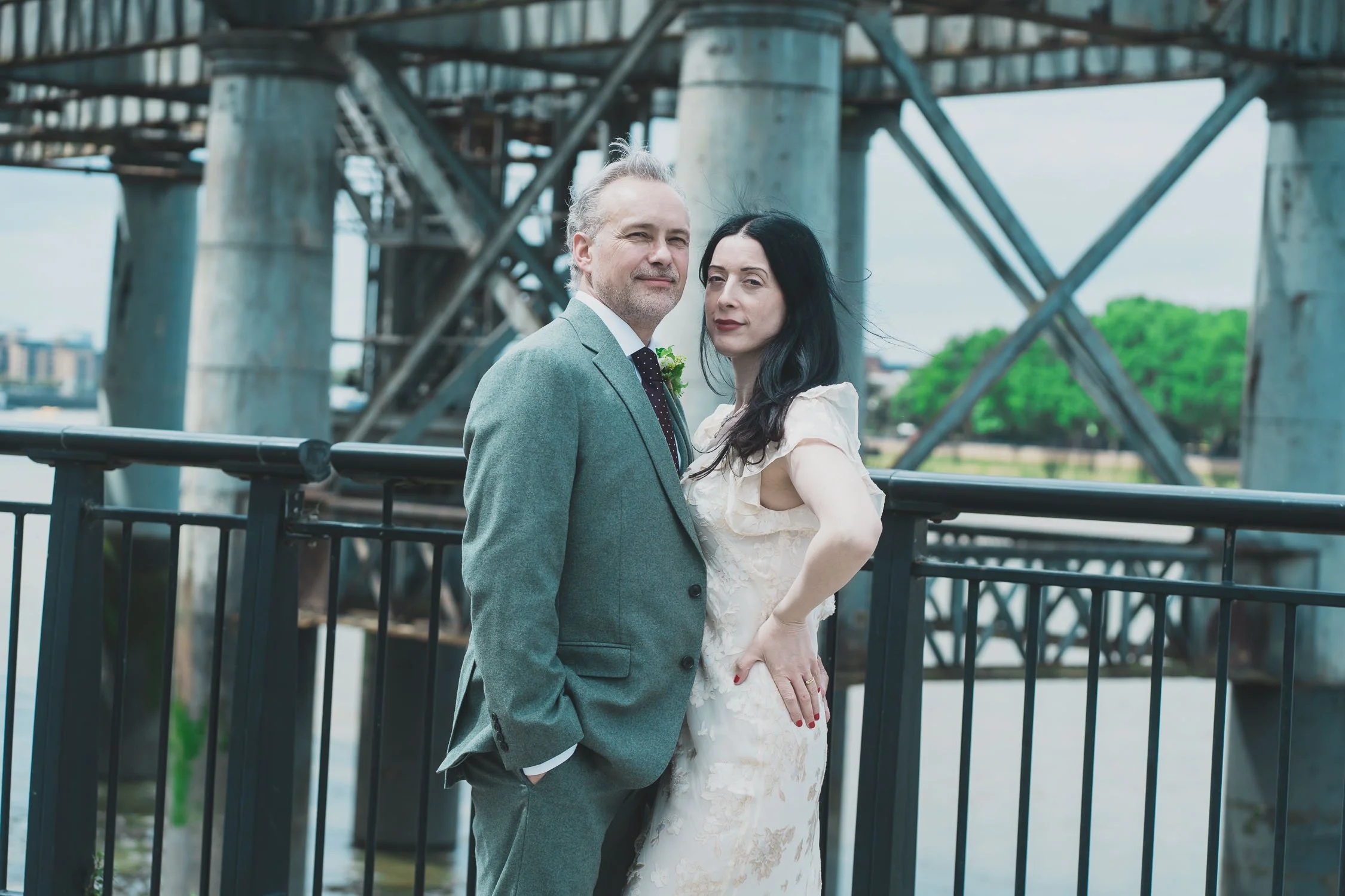 245-southwark-register-office-cutty-sark-pub-greenwich-wedding-photographer-london.jpg