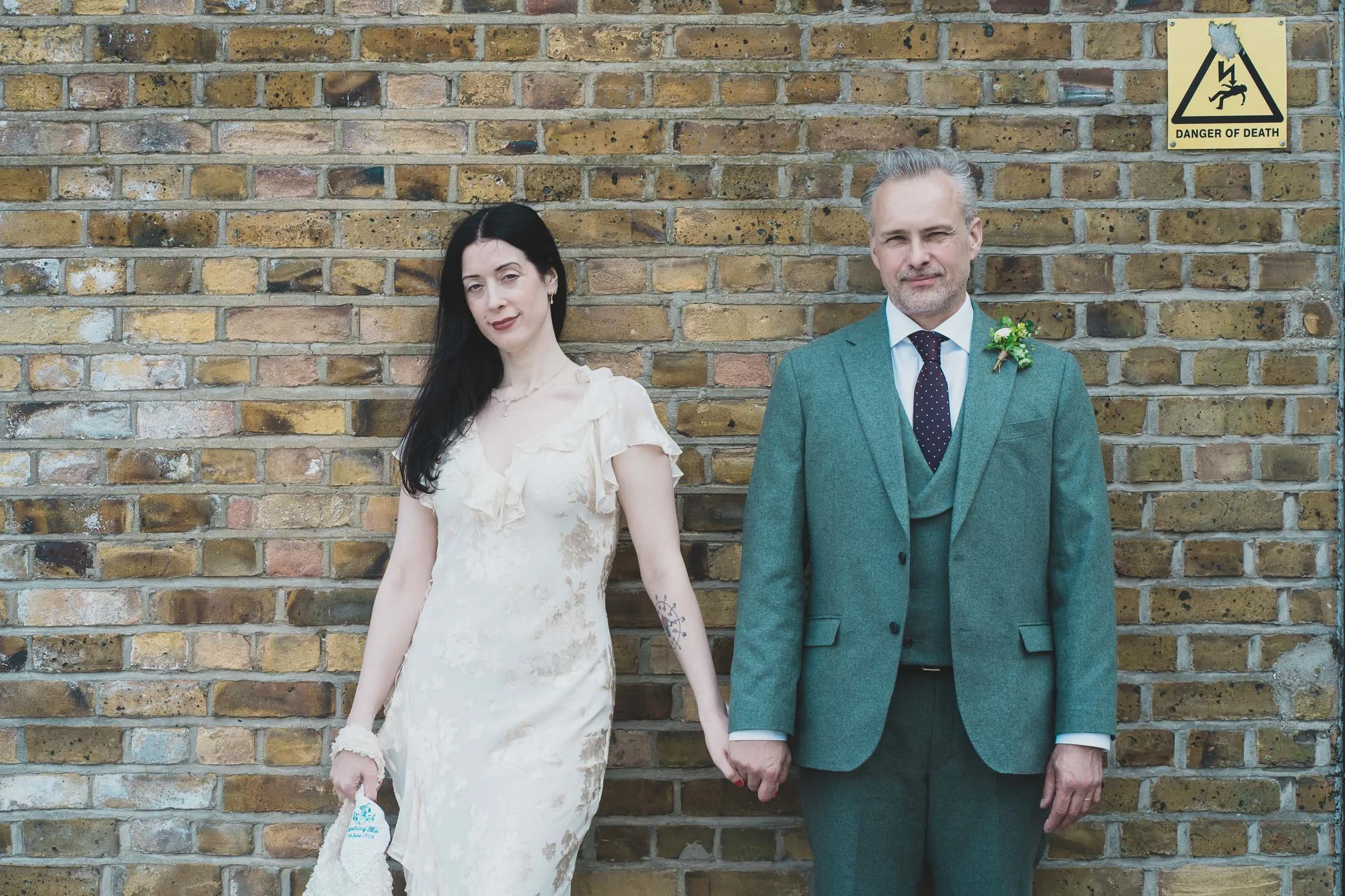 252-southwark-register-office-cutty-sark-pub-greenwich-wedding-photographer-london.jpg