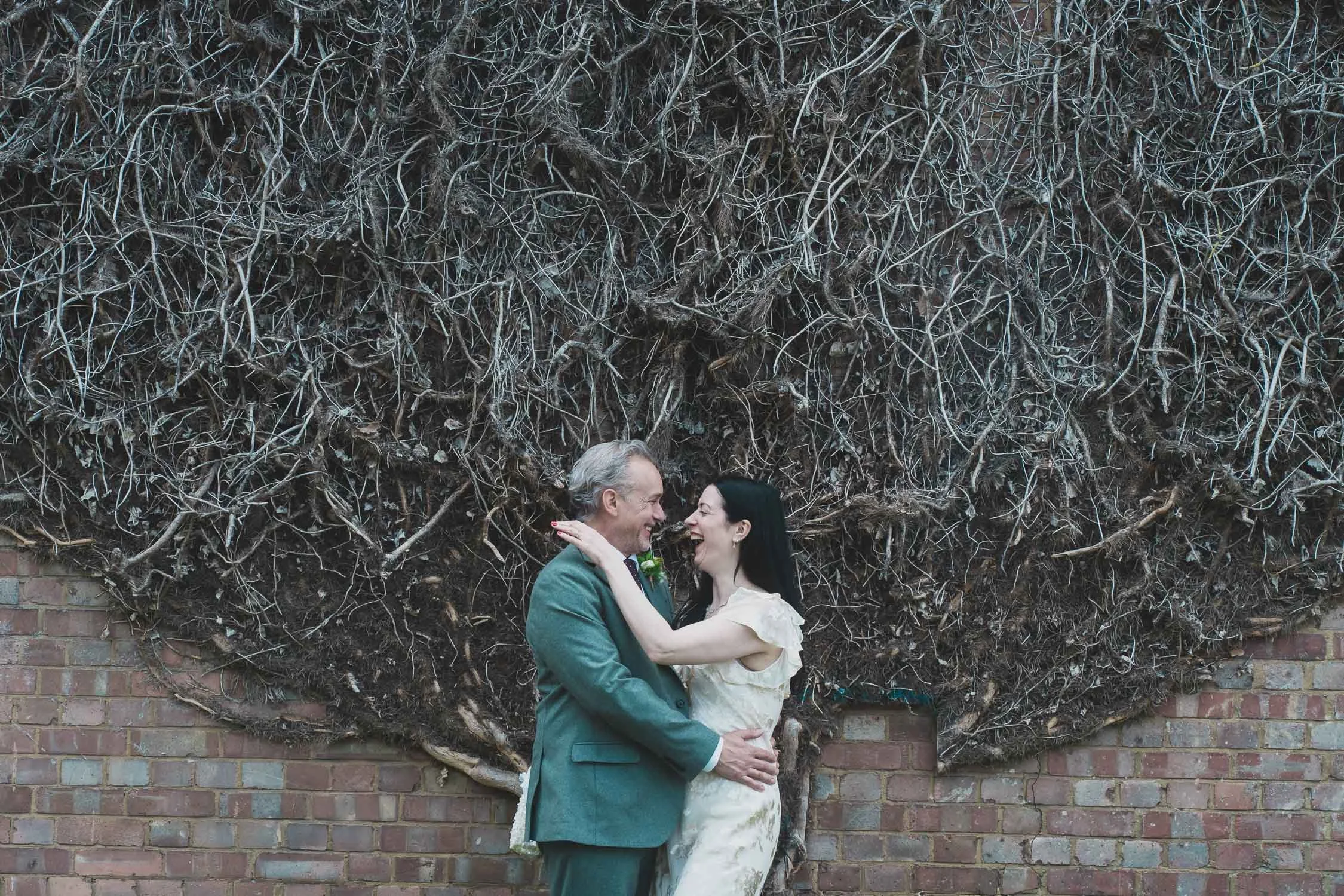 259-southwark-register-office-cutty-sark-pub-greenwich-wedding-photographer-london.jpg