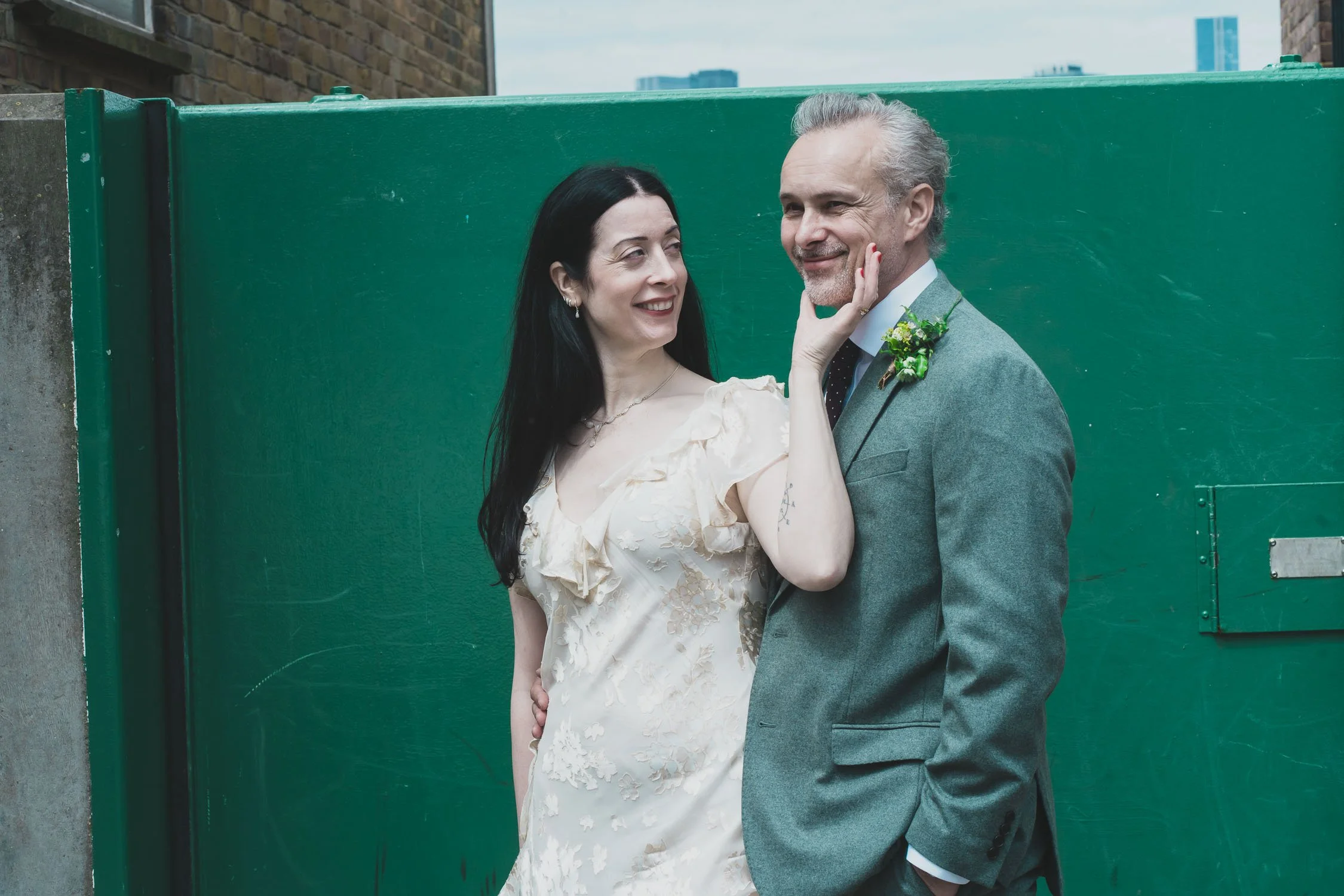 262-southwark-register-office-cutty-sark-pub-greenwich-wedding-photographer-london.jpg