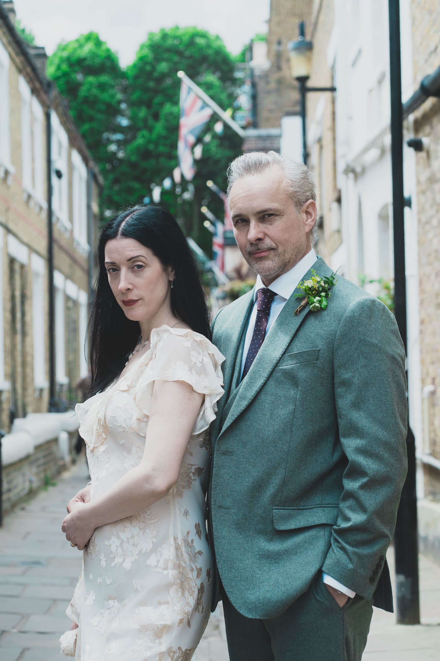 264-southwark-register-office-cutty-sark-pub-greenwich-wedding-photographer-london.jpg