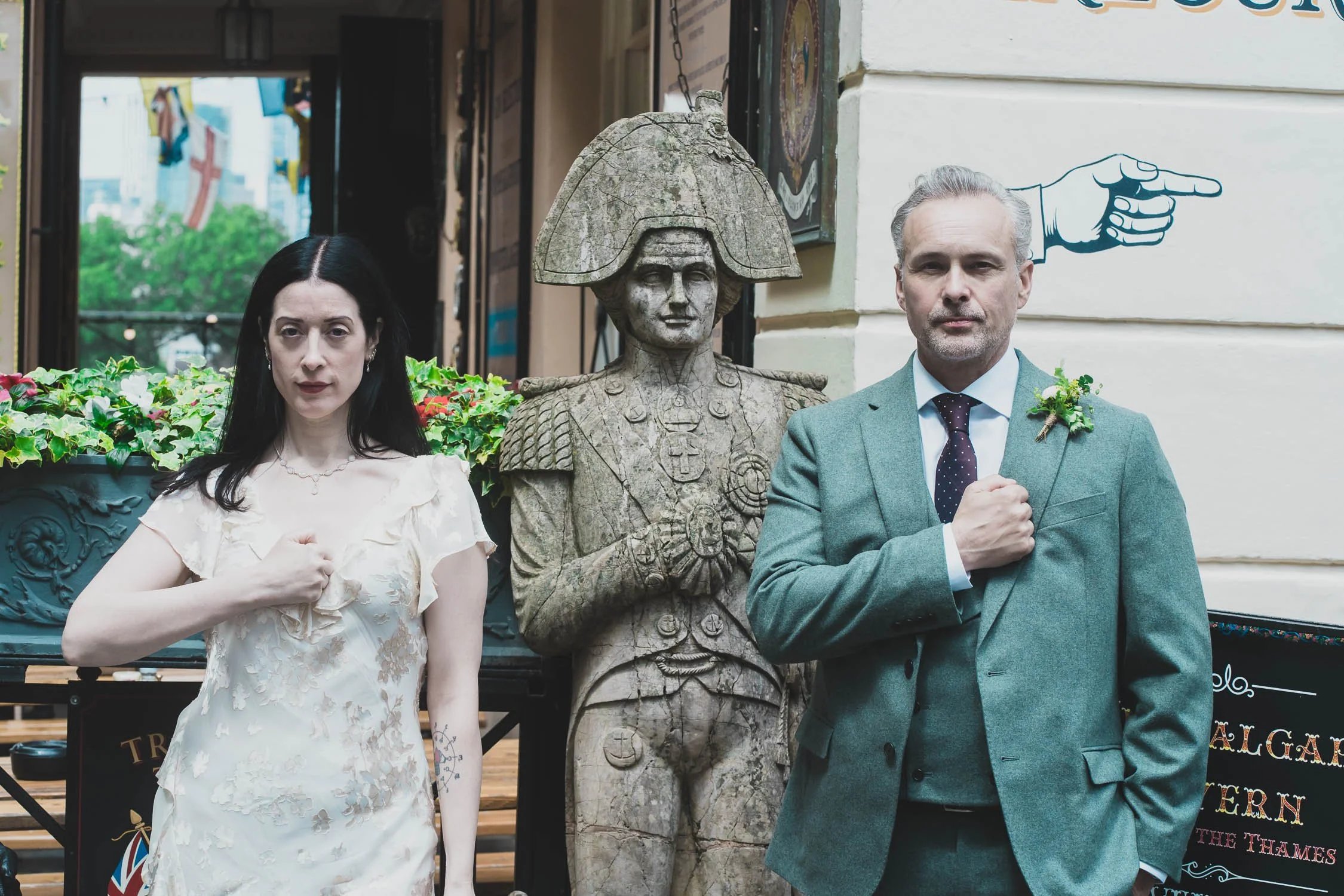 269-southwark-register-office-cutty-sark-pub-greenwich-wedding-photographer-london.jpg