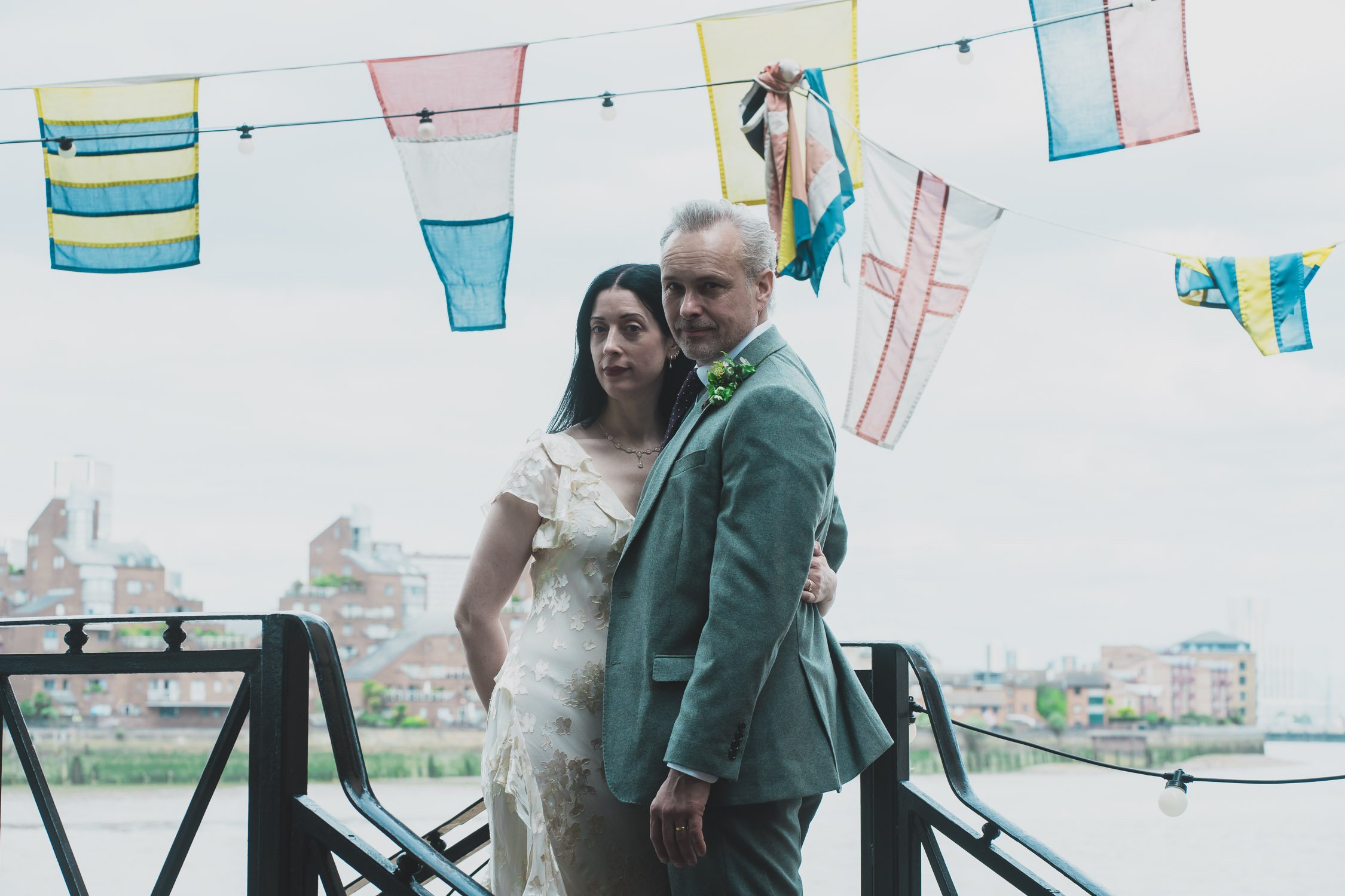 271-southwark-register-office-cutty-sark-pub-greenwich-wedding-photographer-london.jpg