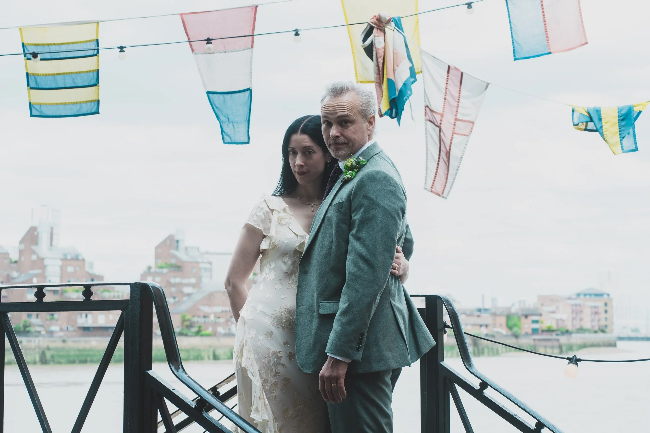 272-southwark-register-office-cutty-sark-pub-greenwich-wedding-photographer-london.jpg