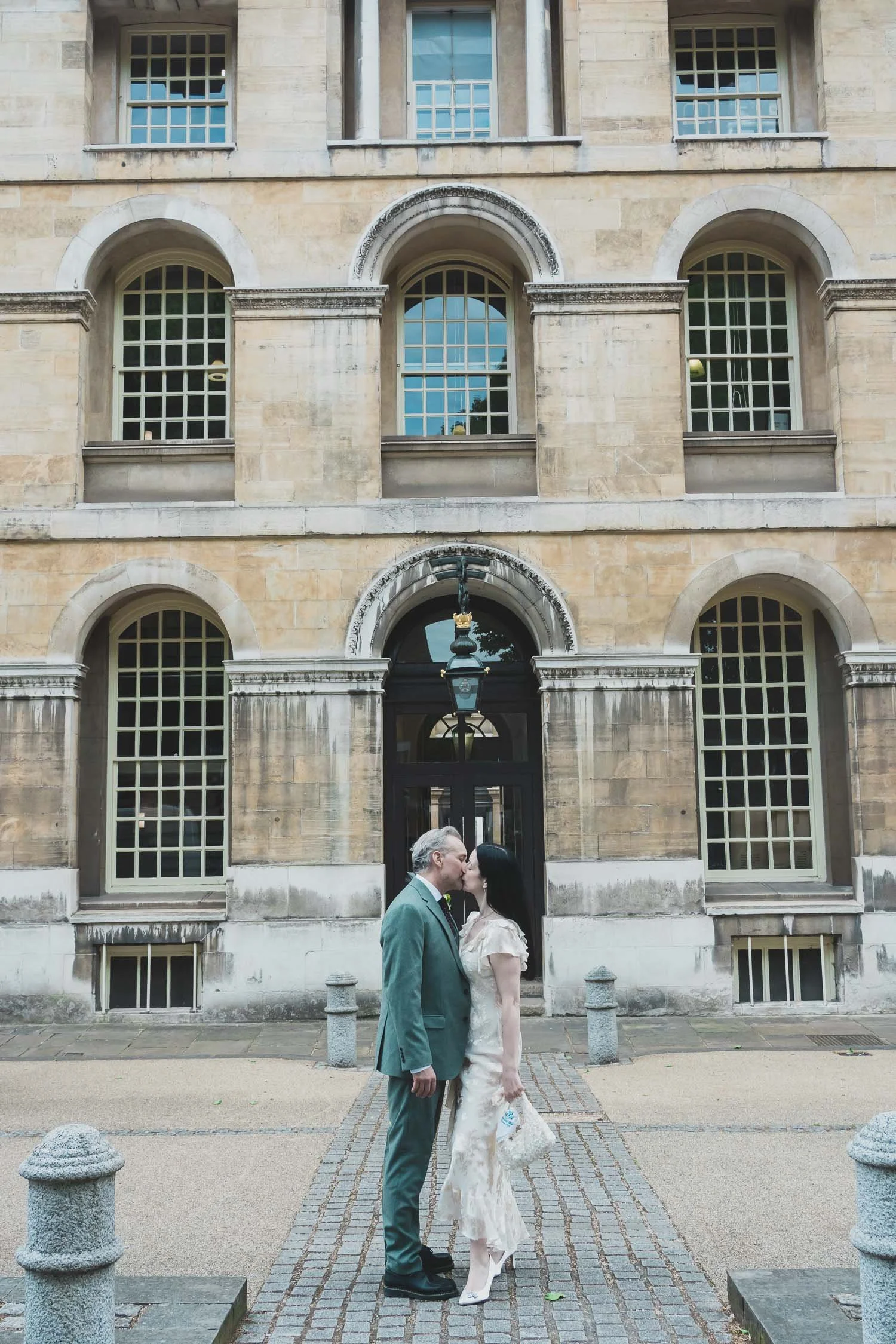274-southwark-register-office-cutty-sark-pub-greenwich-wedding-photographer-london.jpg