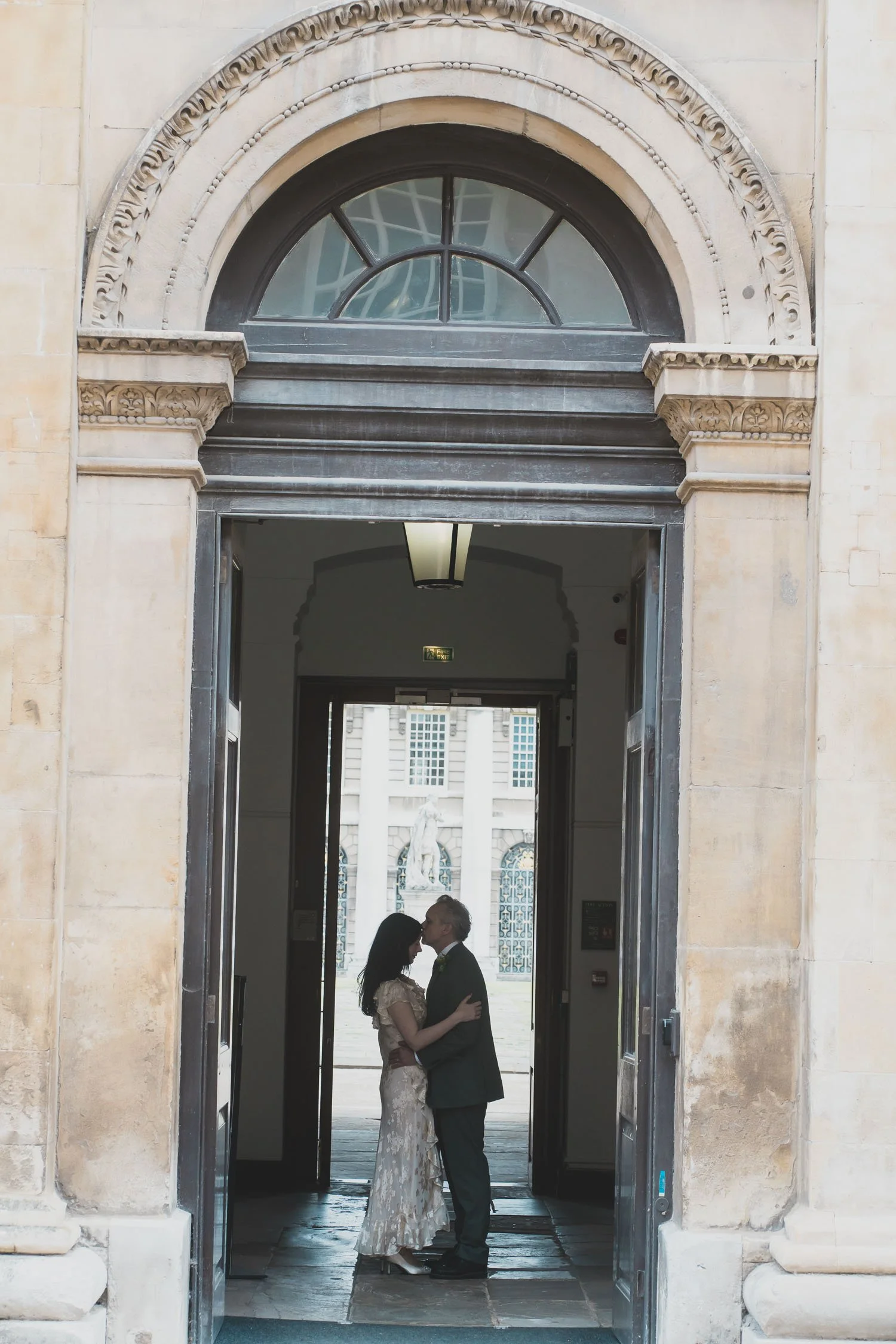 280-southwark-register-office-cutty-sark-pub-greenwich-wedding-photographer-london.jpg