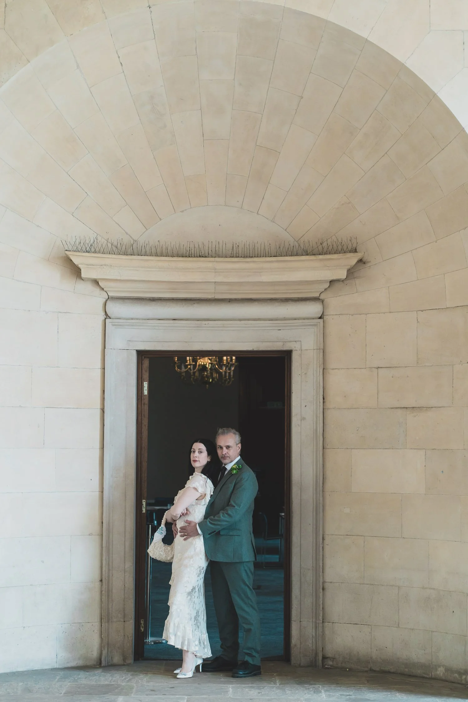 281-southwark-register-office-cutty-sark-pub-greenwich-wedding-photographer-london.jpg