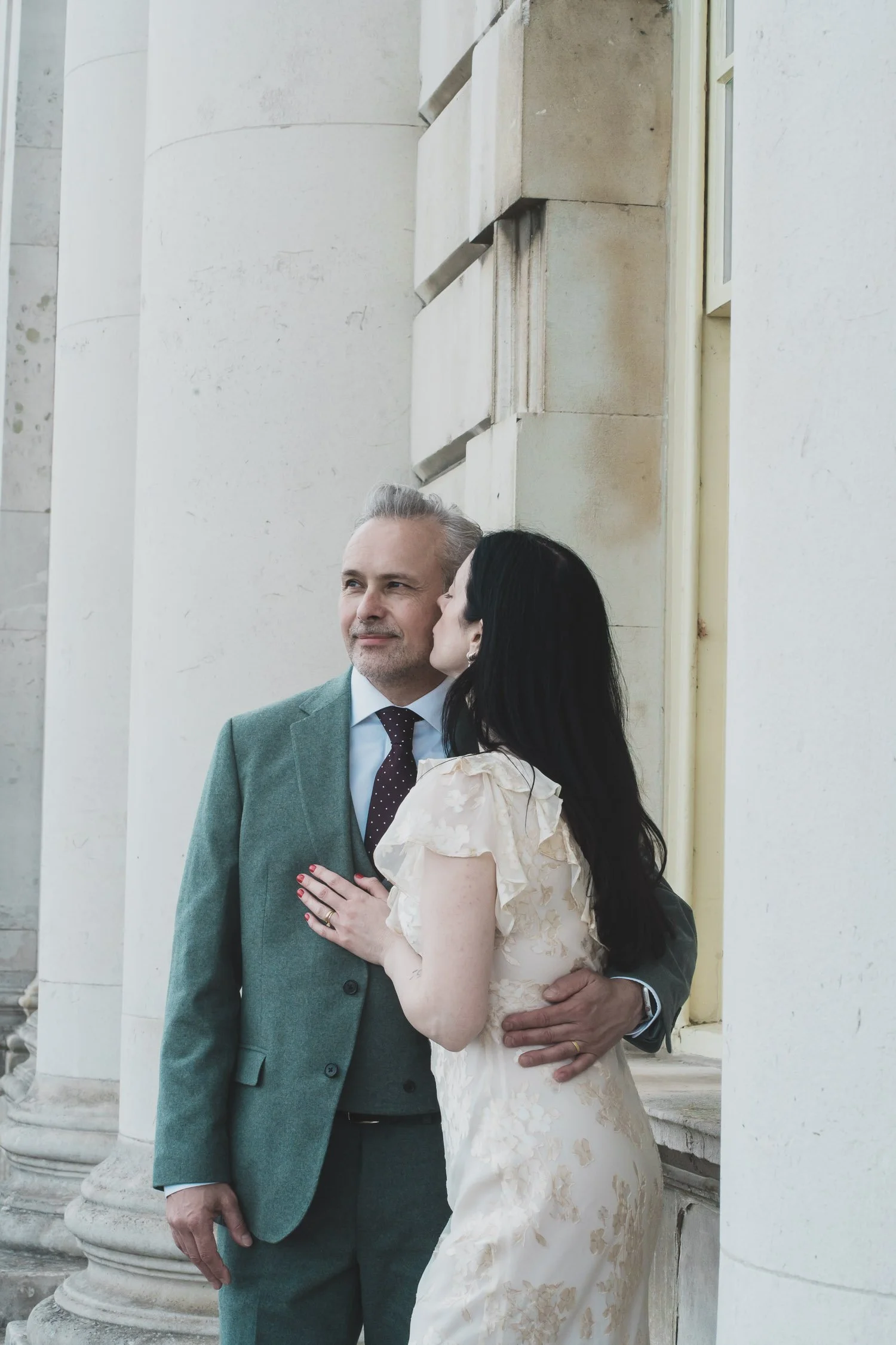 297-southwark-register-office-cutty-sark-pub-greenwich-wedding-photographer-london.jpg