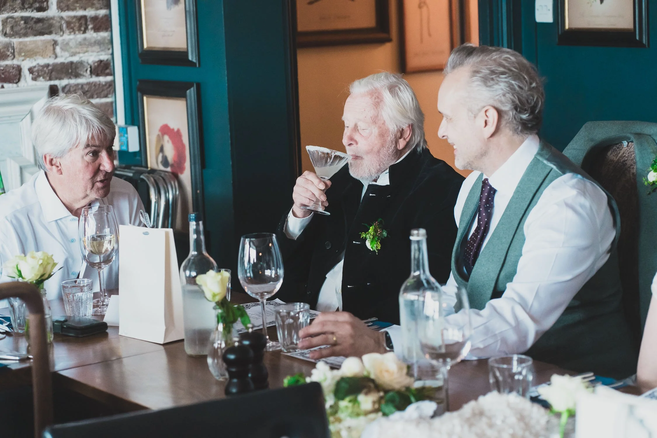 315-southwark-register-office-cutty-sark-pub-greenwich-wedding-photographer-london.jpg