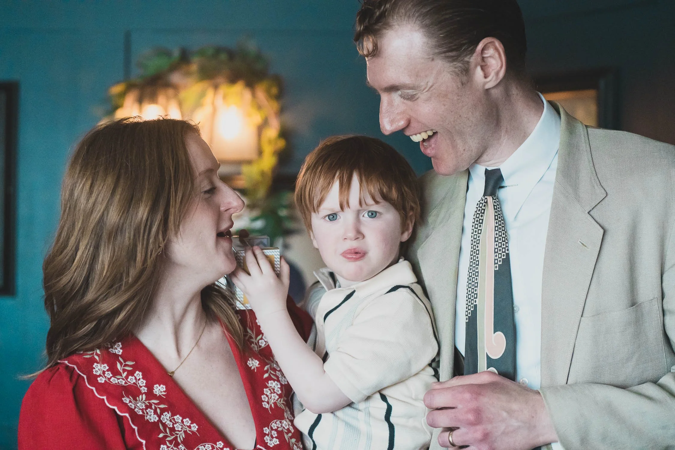 317-southwark-register-office-cutty-sark-pub-greenwich-wedding-photographer-london.jpg