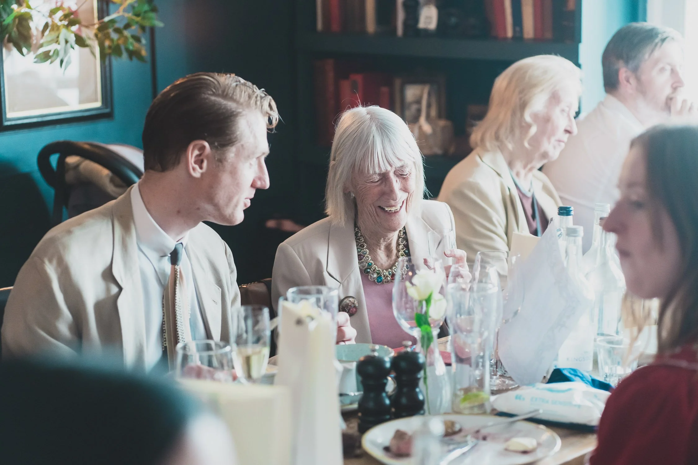 328-southwark-register-office-cutty-sark-pub-greenwich-wedding-photographer-london.jpg