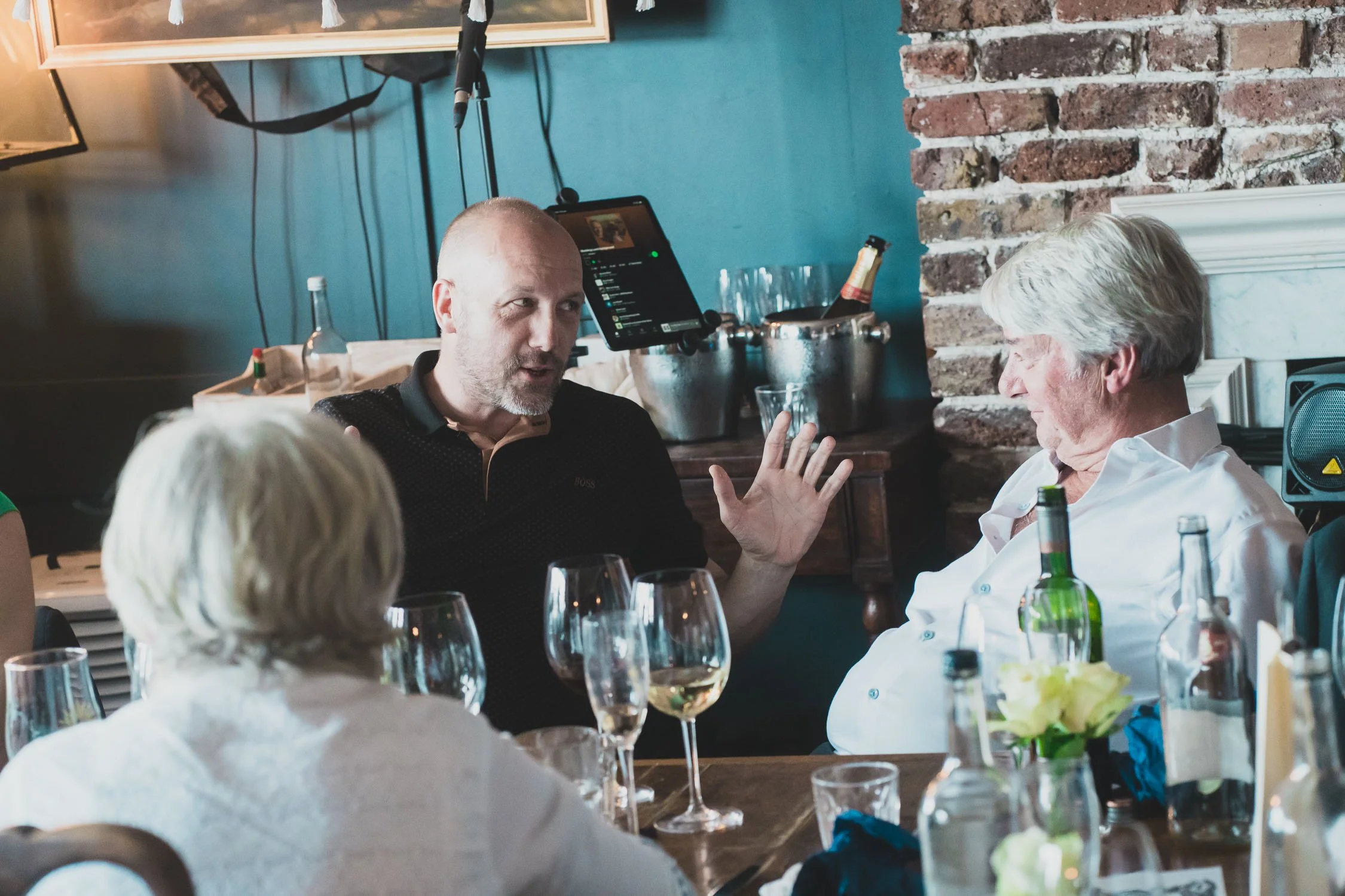 343-southwark-register-office-cutty-sark-pub-greenwich-wedding-photographer-london.jpg