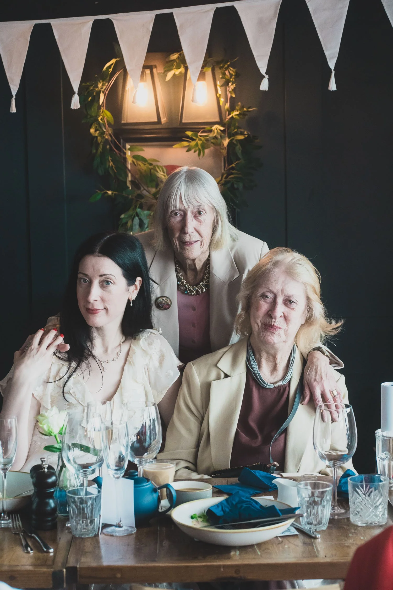 345-southwark-register-office-cutty-sark-pub-greenwich-wedding-photographer-london.jpg