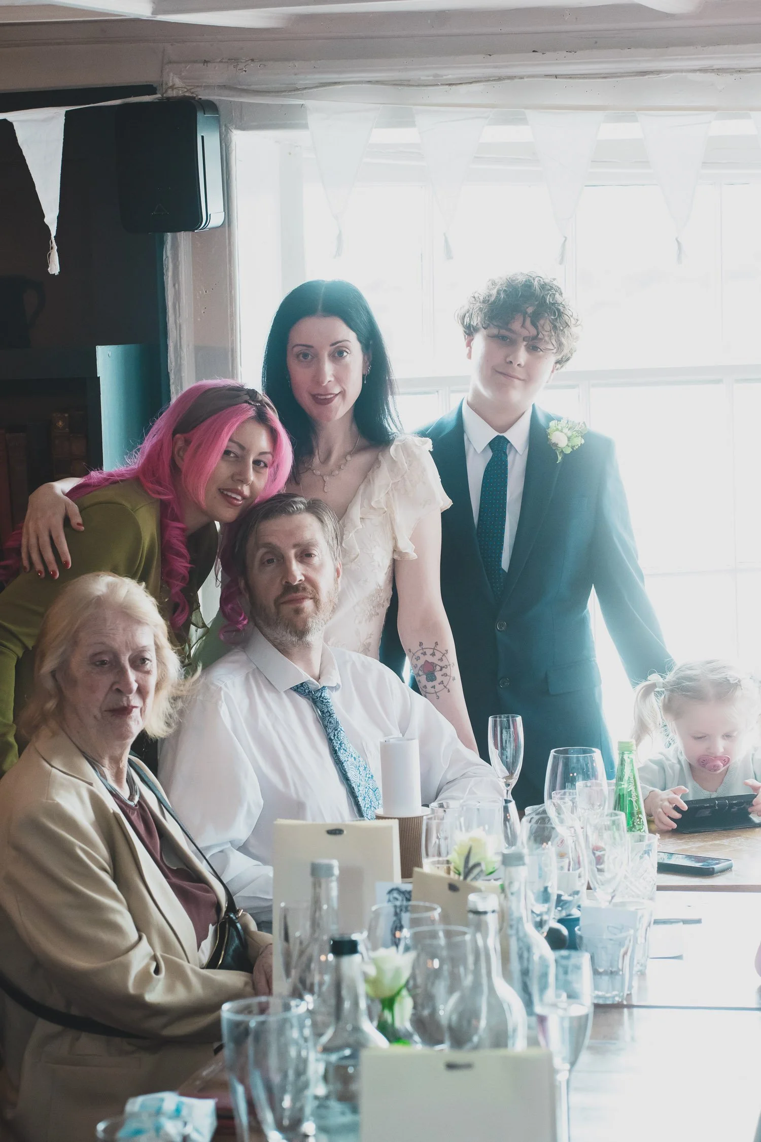 364-southwark-register-office-cutty-sark-pub-greenwich-wedding-photographer-london.jpg