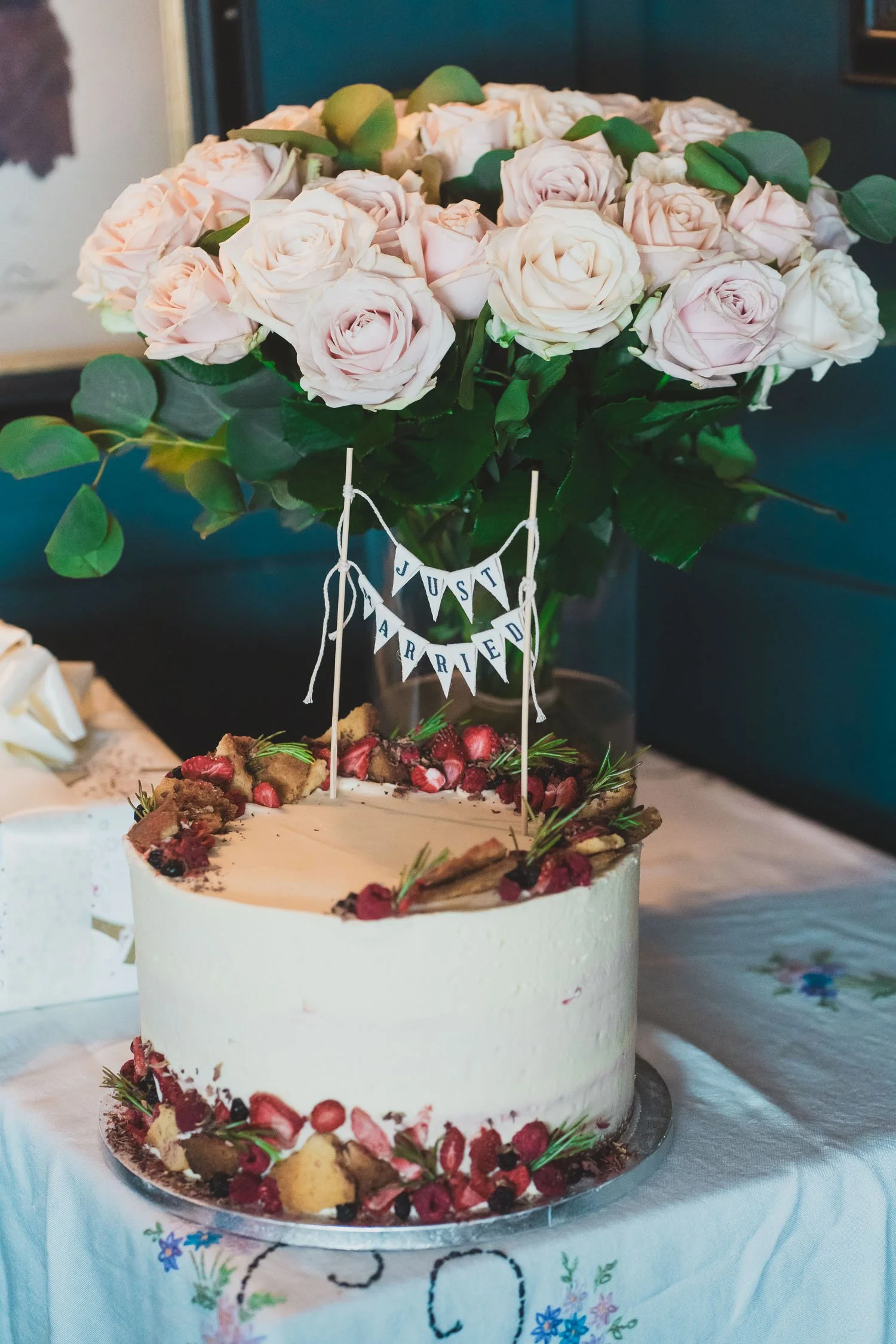 365-southwark-register-office-cutty-sark-pub-greenwich-wedding-photographer-london.jpg