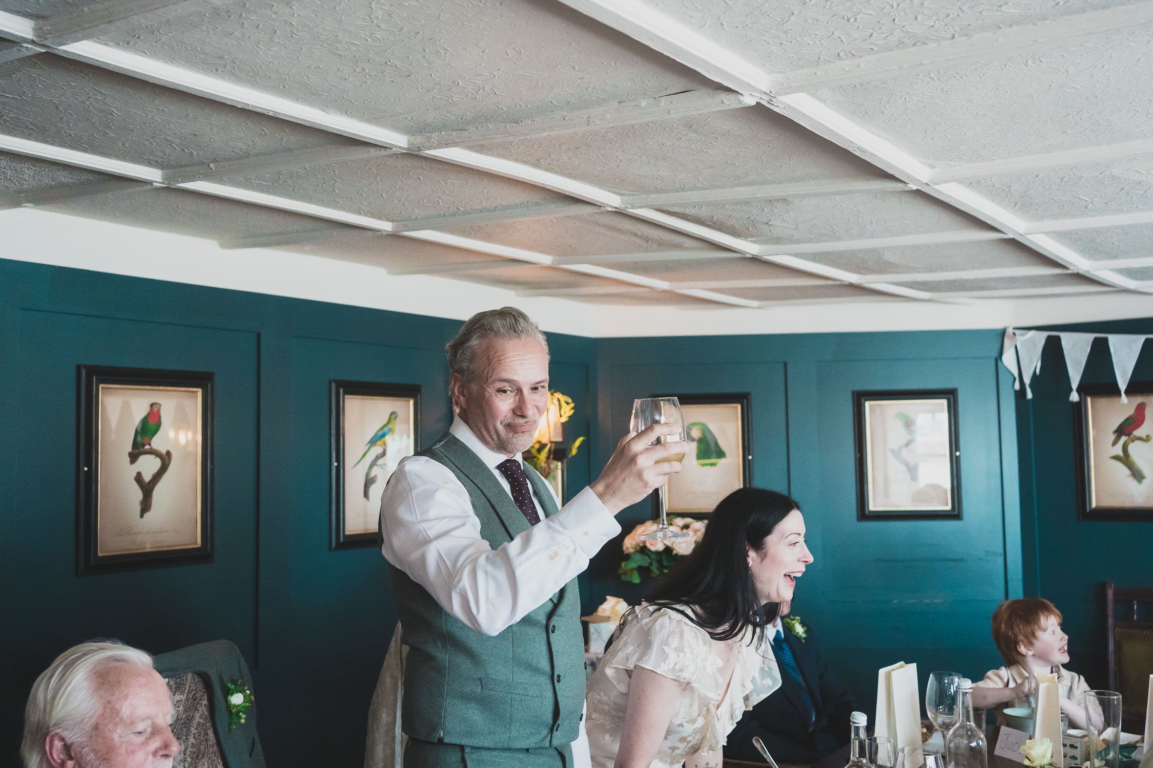 392-southwark-register-office-cutty-sark-pub-greenwich-wedding-photographer-london.jpg