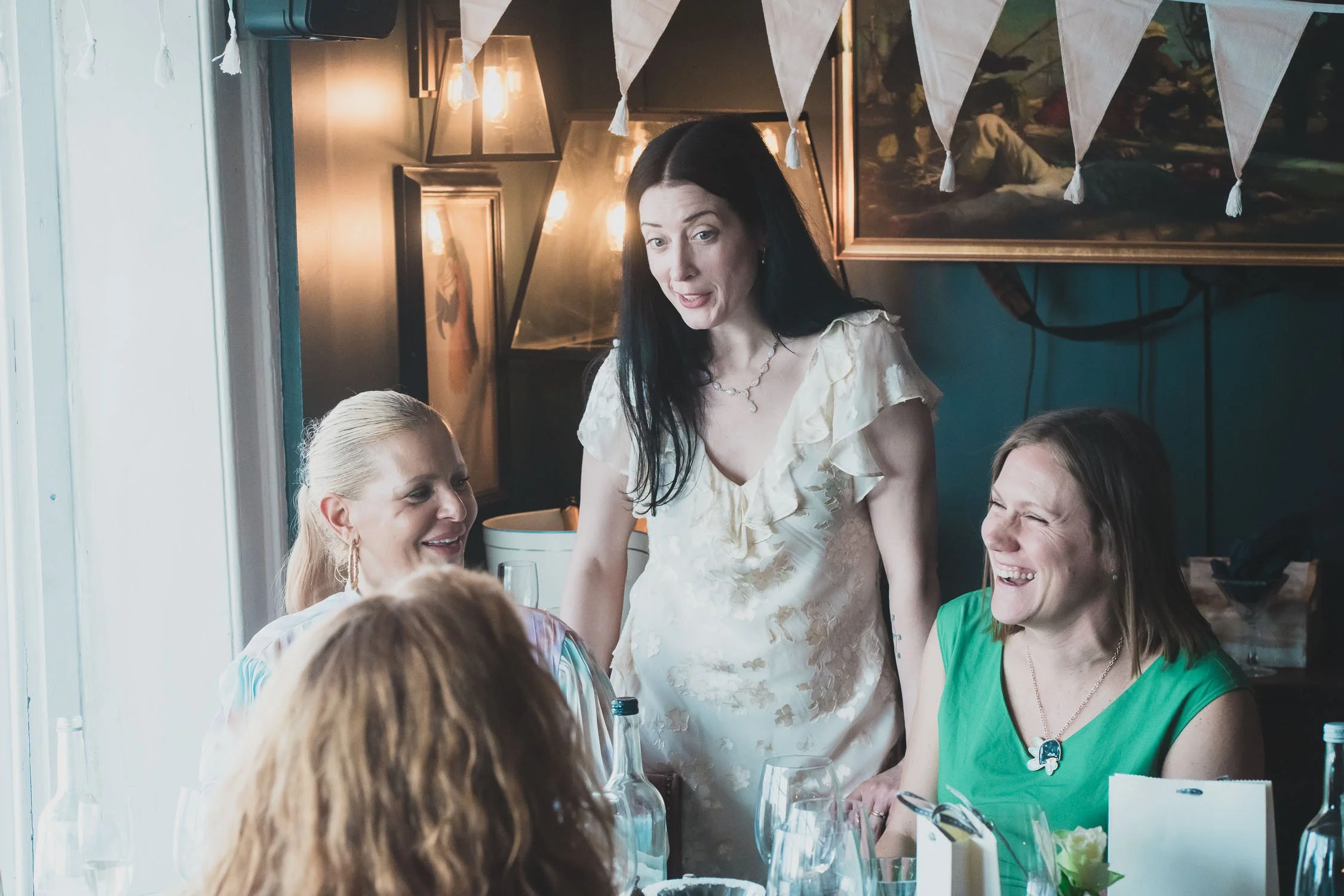 397-southwark-register-office-cutty-sark-pub-greenwich-wedding-photographer-london.jpg