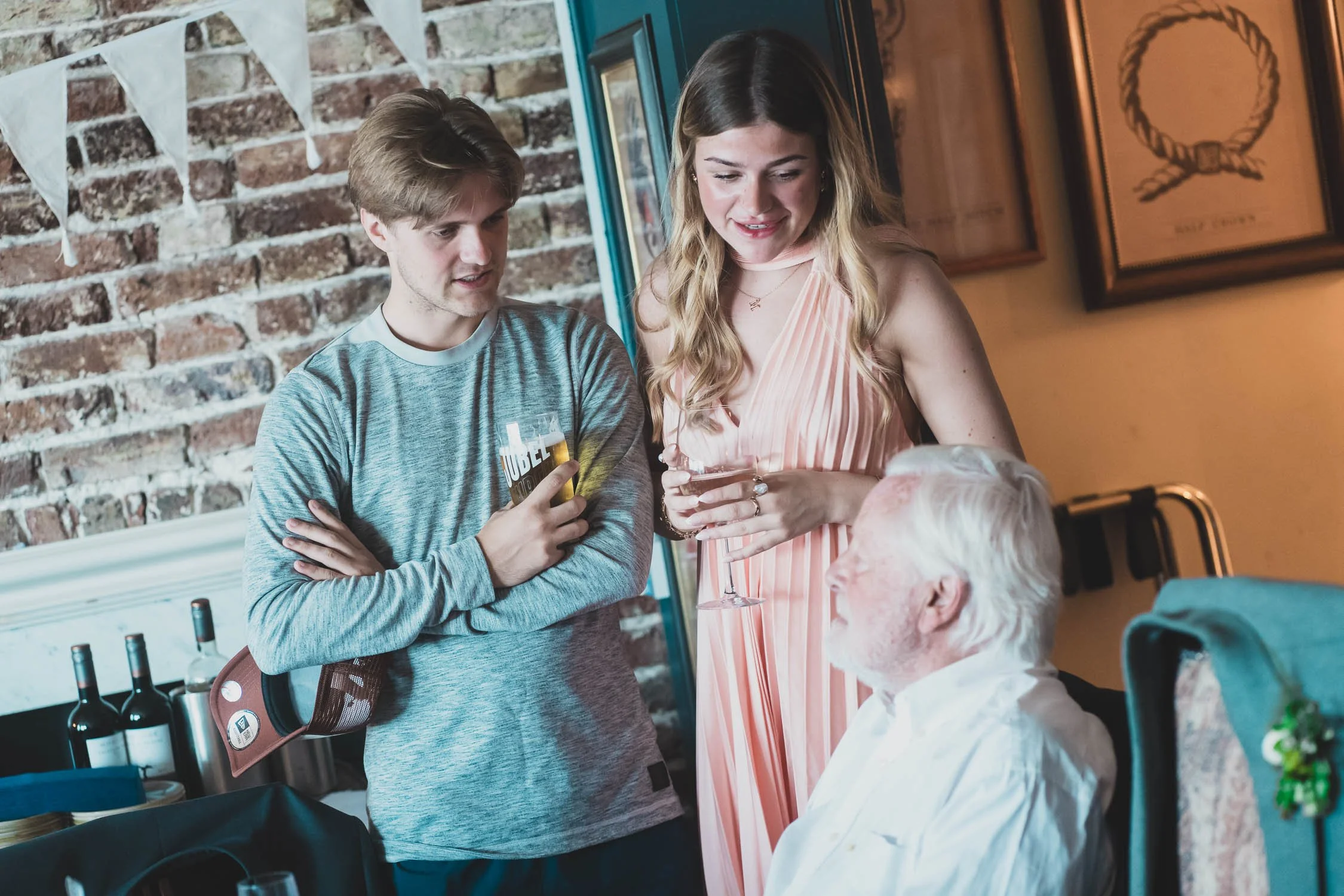 405-southwark-register-office-cutty-sark-pub-greenwich-wedding-photographer-london.jpg