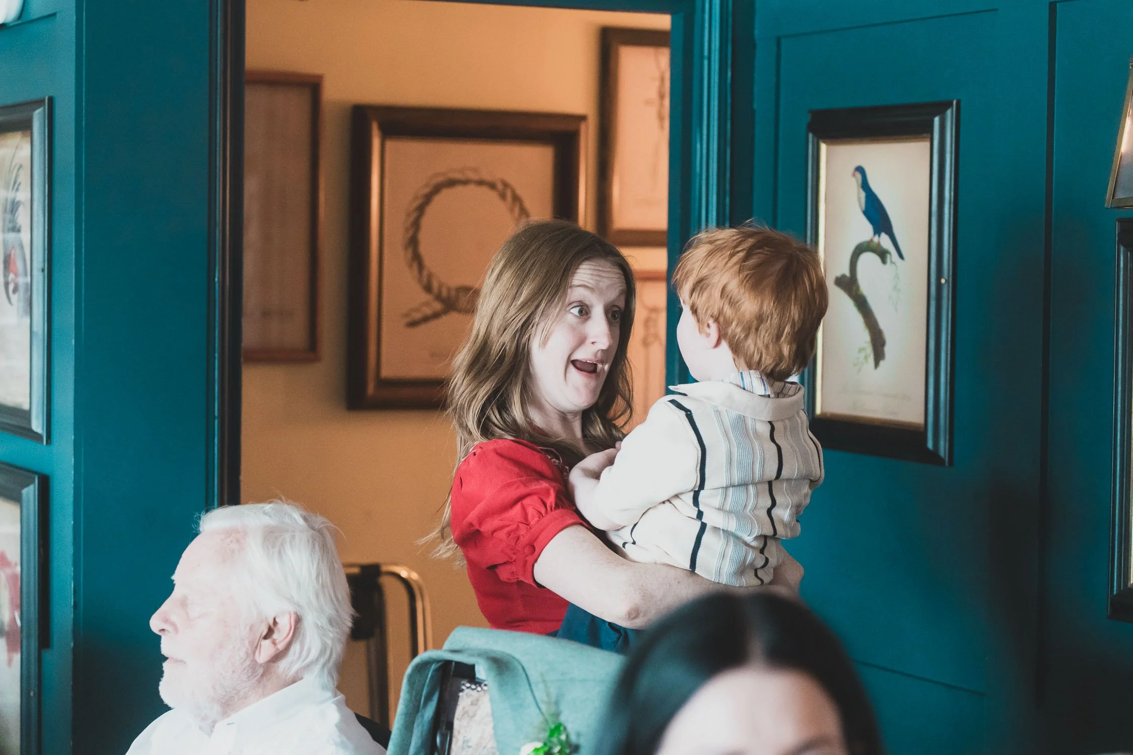 422-southwark-register-office-cutty-sark-pub-greenwich-wedding-photographer-london.jpg