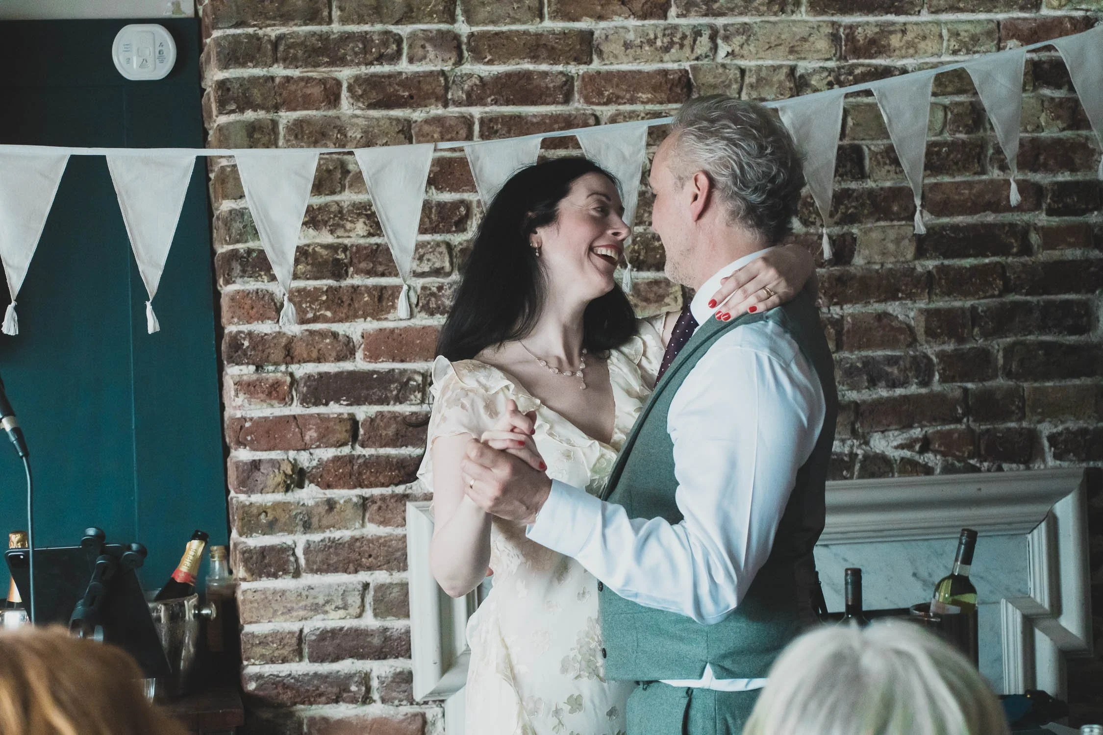 452-southwark-register-office-cutty-sark-pub-greenwich-wedding-photographer-london.jpg