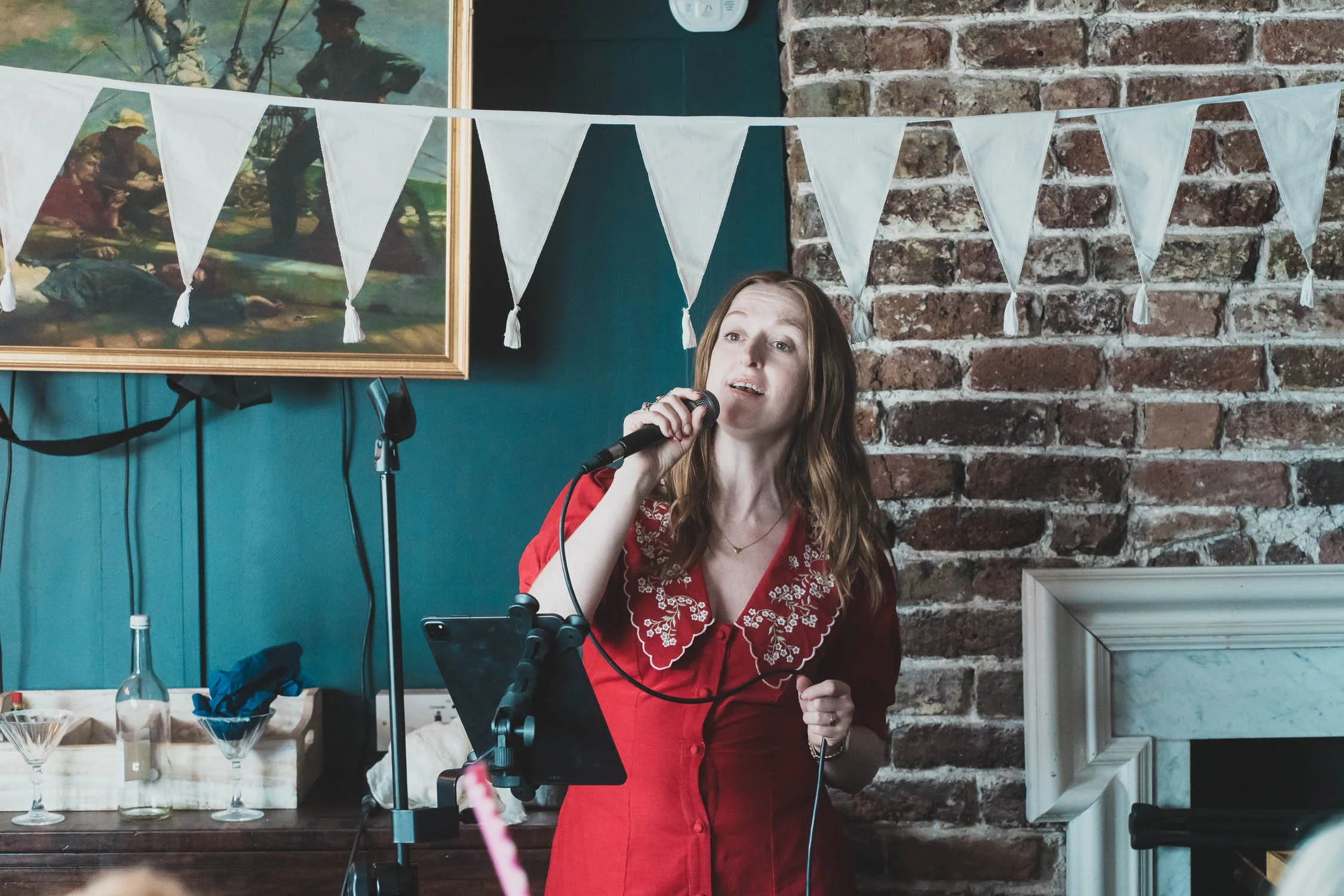 471-southwark-register-office-cutty-sark-pub-greenwich-wedding-photographer-london.jpg
