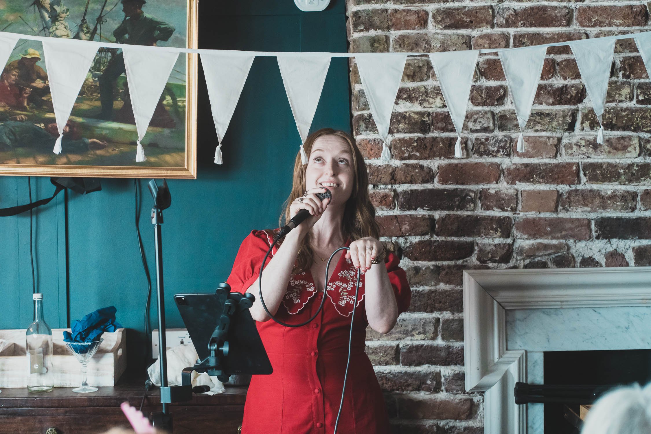 472-southwark-register-office-cutty-sark-pub-greenwich-wedding-photographer-london.jpg