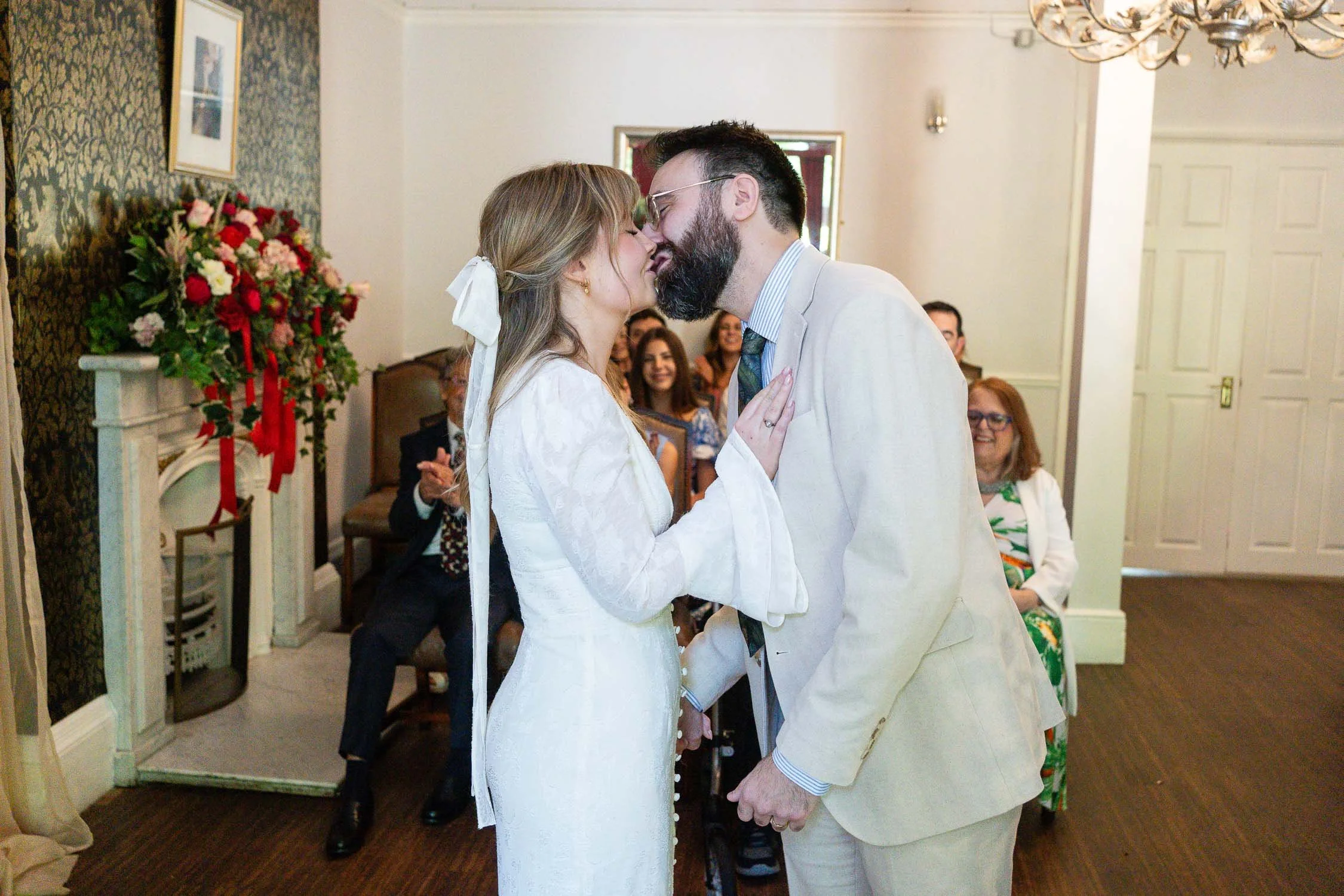 059-camberwell-house-wedding-southwark-register-office-the-hill-streatham-wedding-reception.jpg