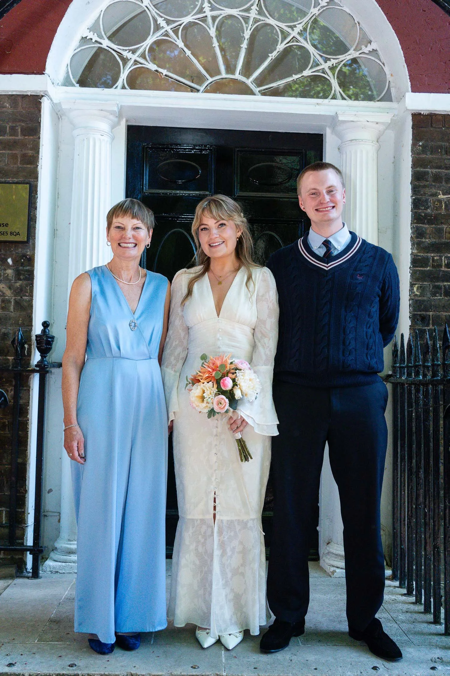 097-camberwell-house-wedding-southwark-register-office-the-hill-streatham-wedding-reception.jpg
