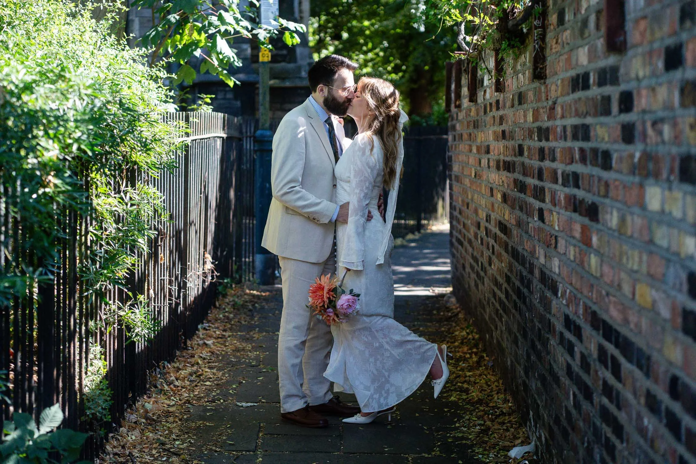 122-camberwell-house-wedding-southwark-register-office-the-hill-streatham-wedding-reception.jpg