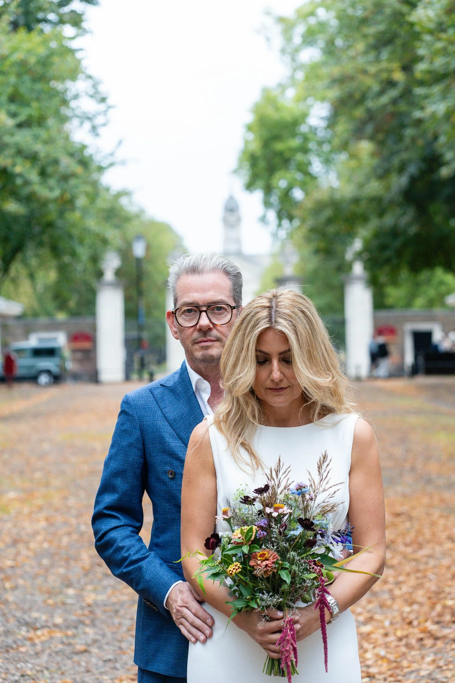 041-chelsea-old-town-hall-the-surprise-pub-wedding-reception.jpg