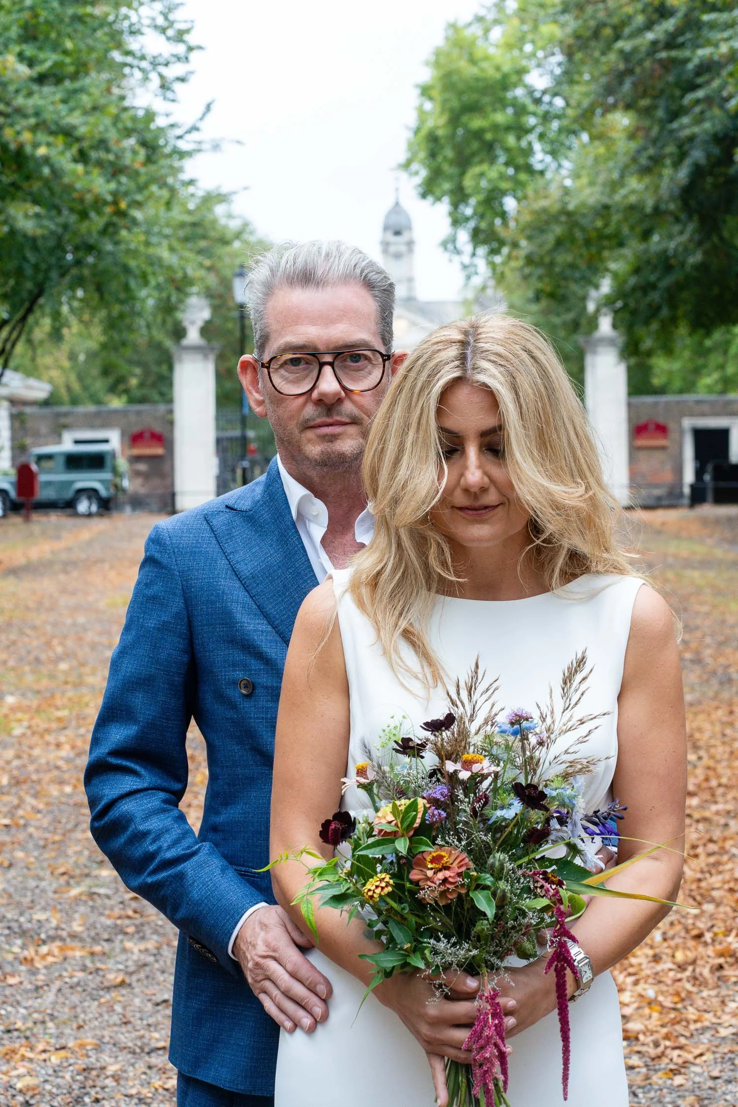 042-chelsea-old-town-hall-the-surprise-pub-wedding-reception.jpg
