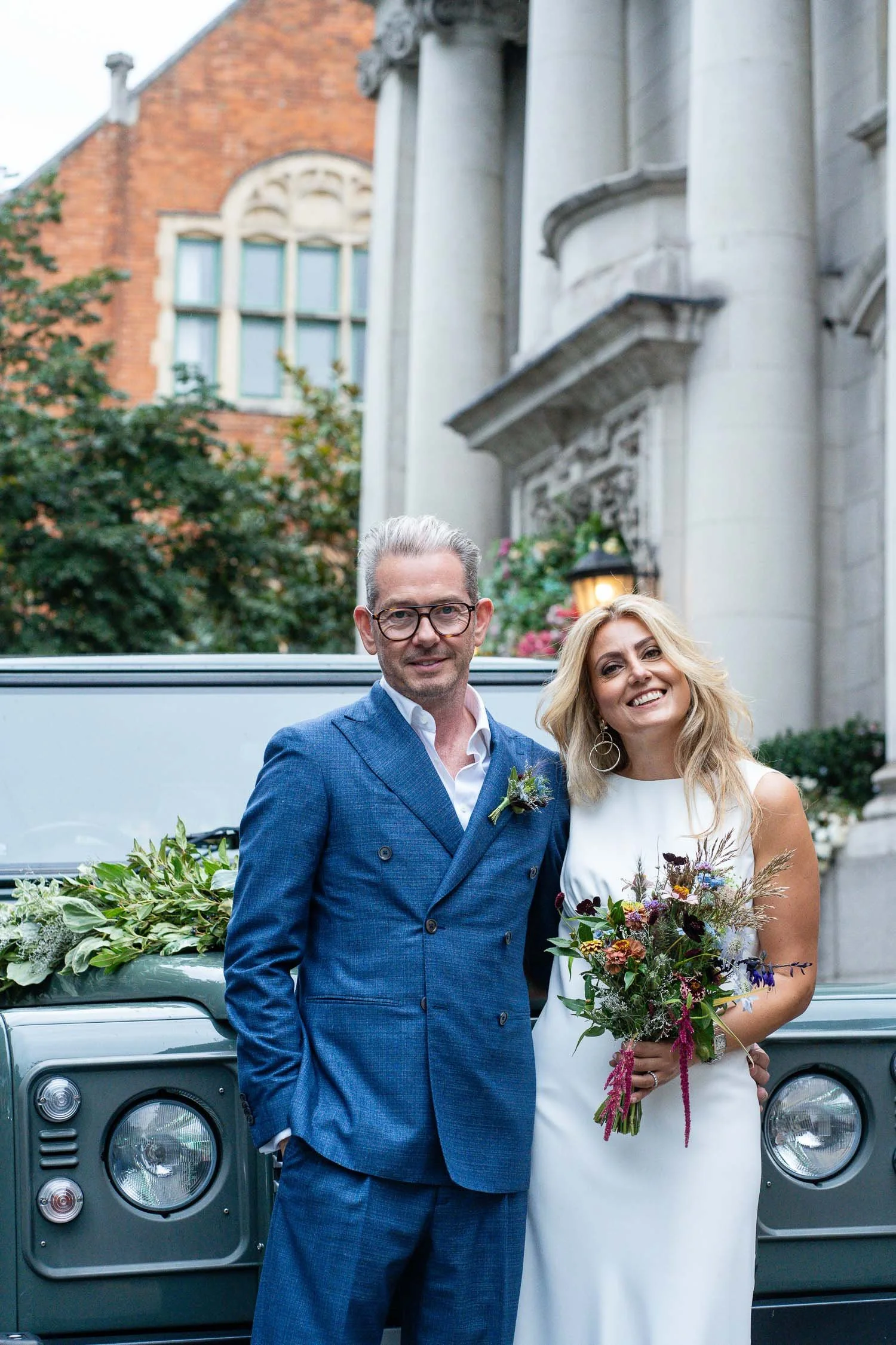 076-chelsea-old-town-hall-the-surprise-pub-wedding-reception.jpg