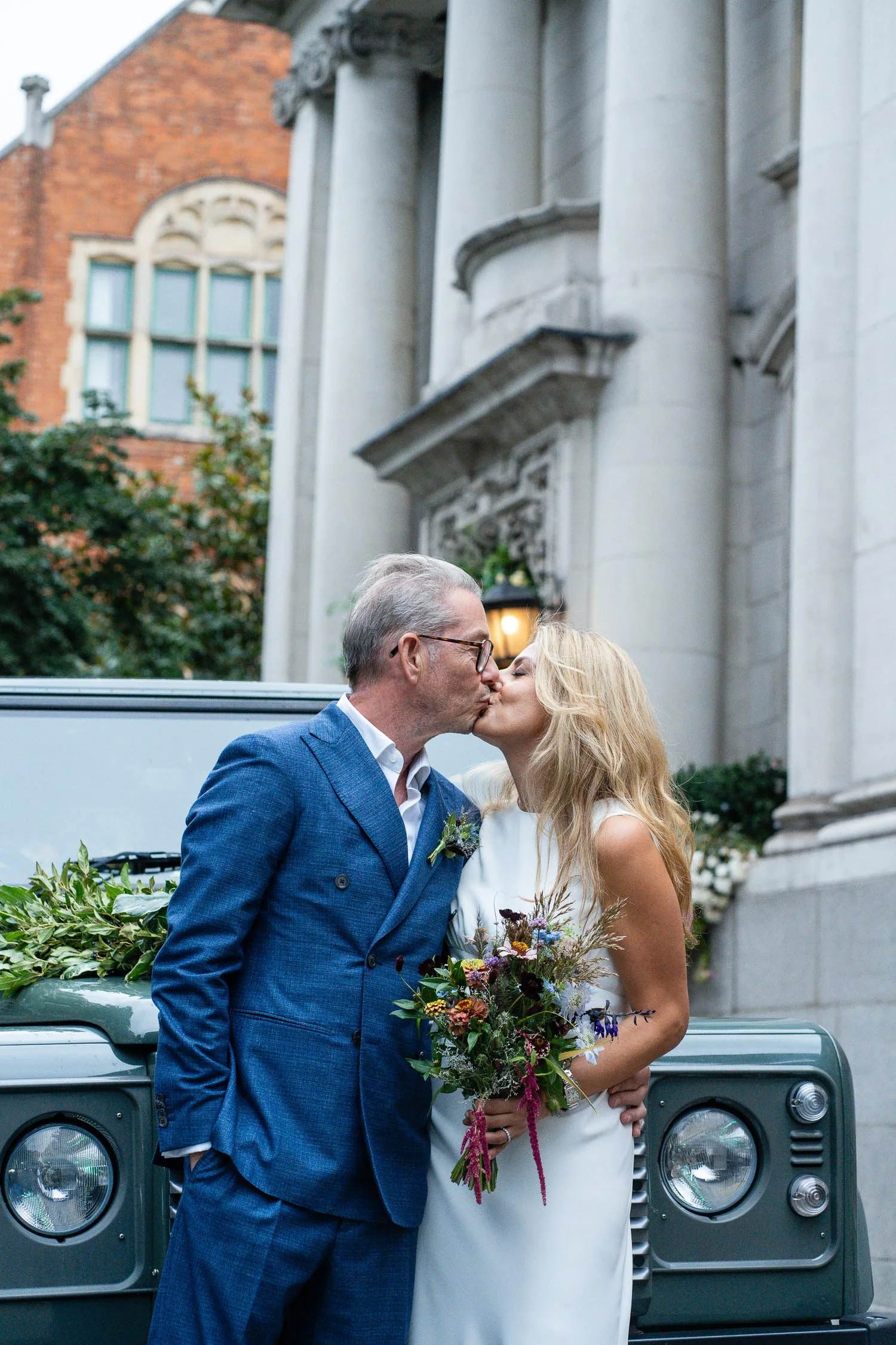 077-chelsea-old-town-hall-the-surprise-pub-wedding-reception.jpg