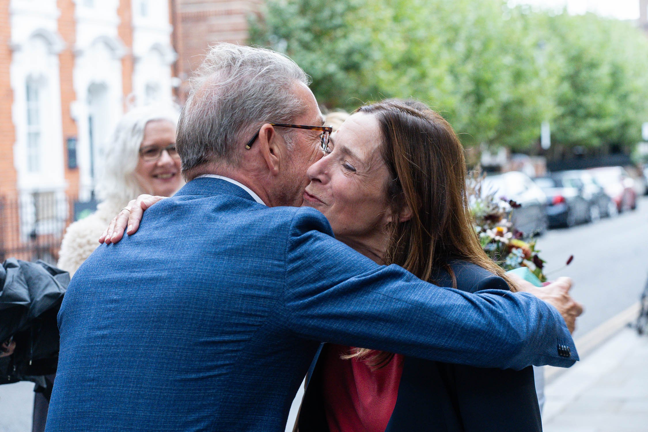 081-chelsea-old-town-hall-the-surprise-pub-wedding-reception.jpg